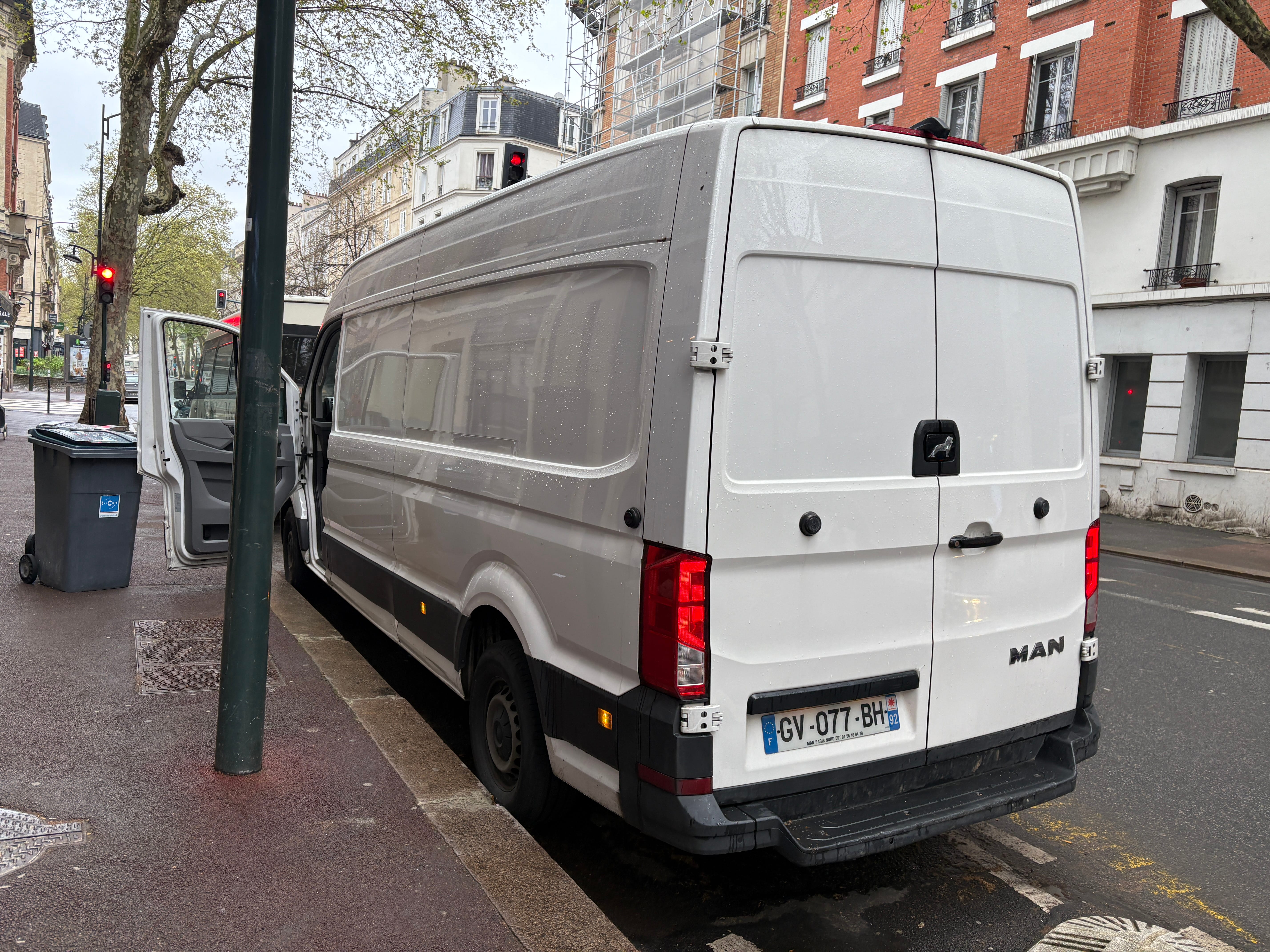 Man TGE avec GPS