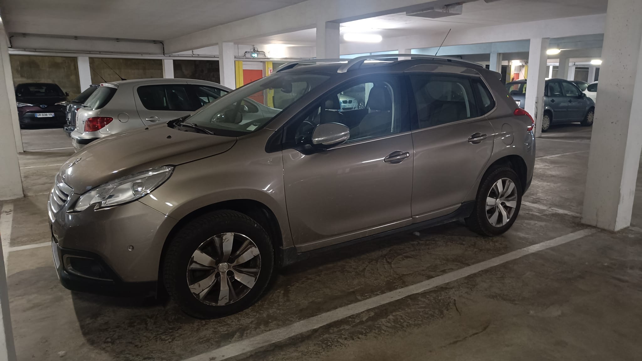 Peugeot 2008, 2015, Essence 95