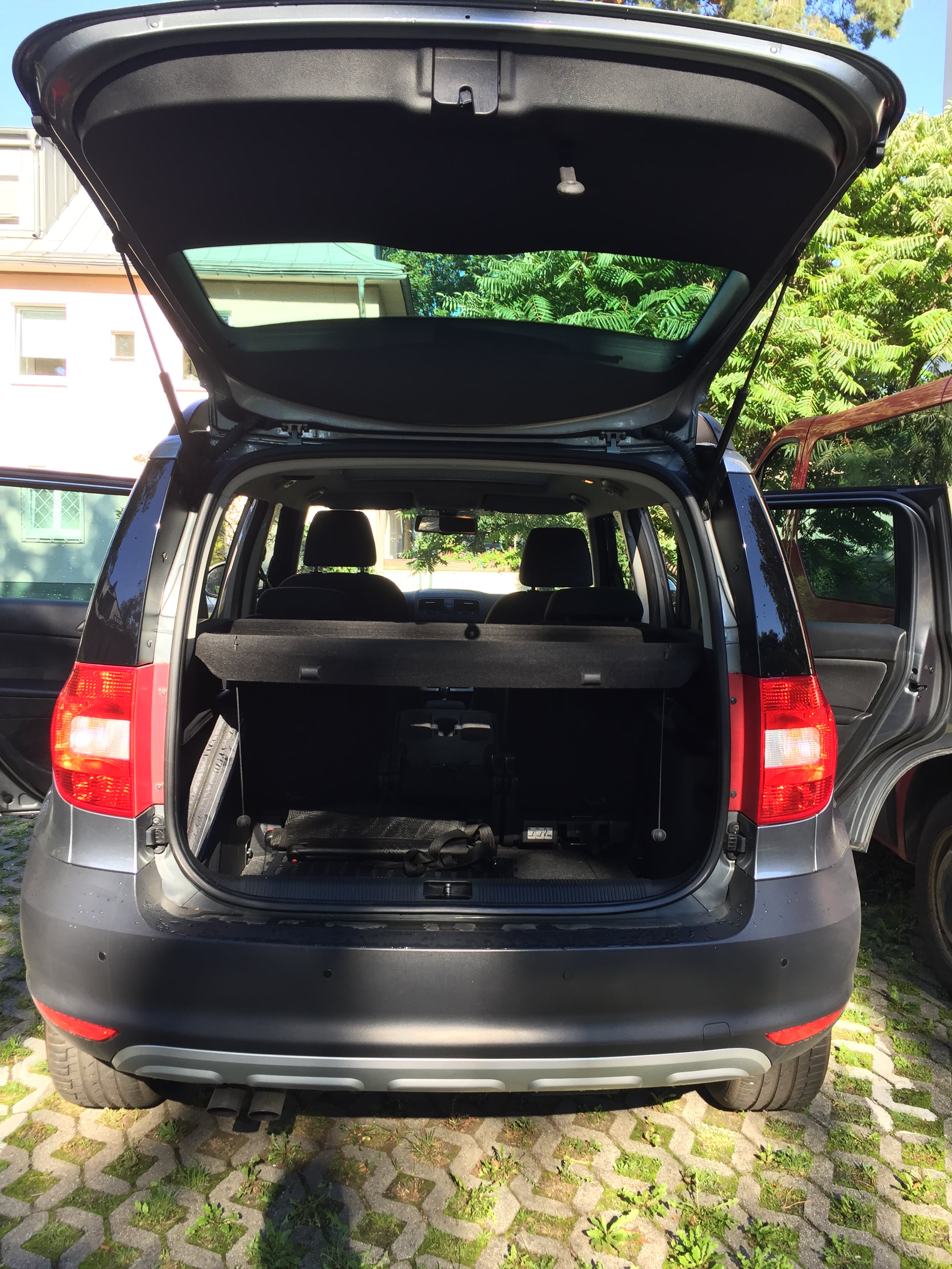 Skoda Yeti 2.0 TDI 4x4 ALLRAD con Portaequipajes