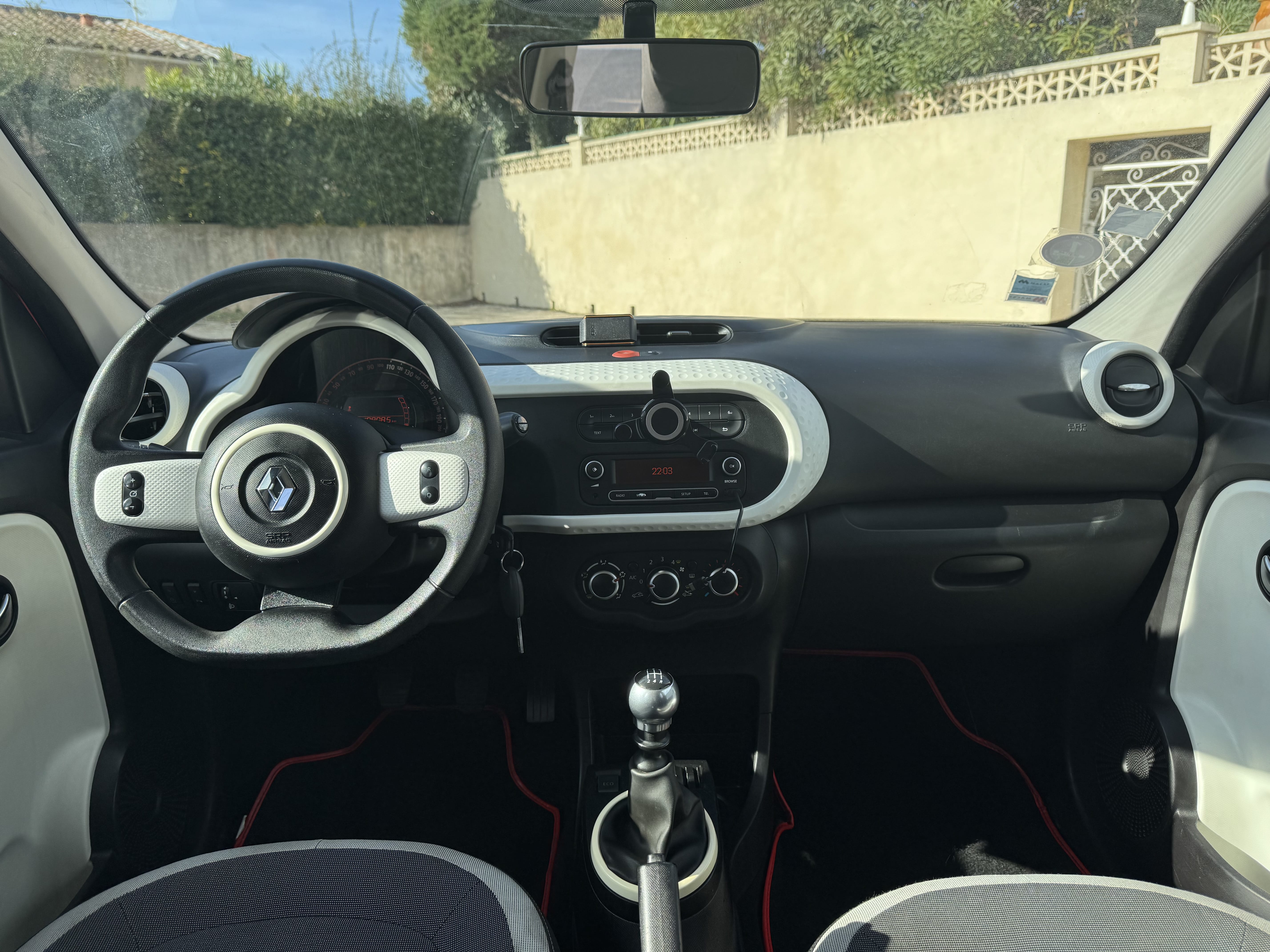 Renault Twingo III avec Port USB