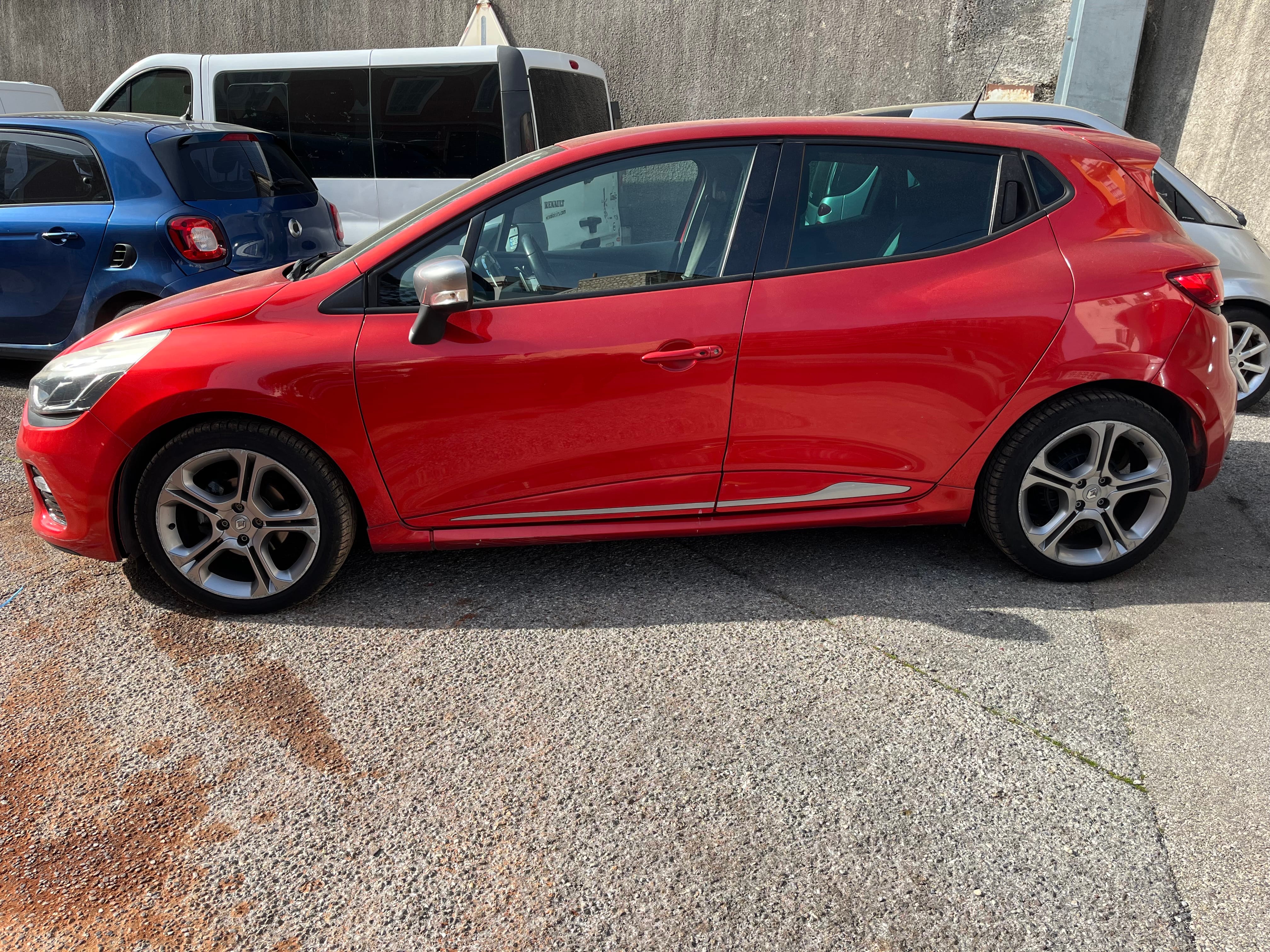 Renault Clio avec Climatisation