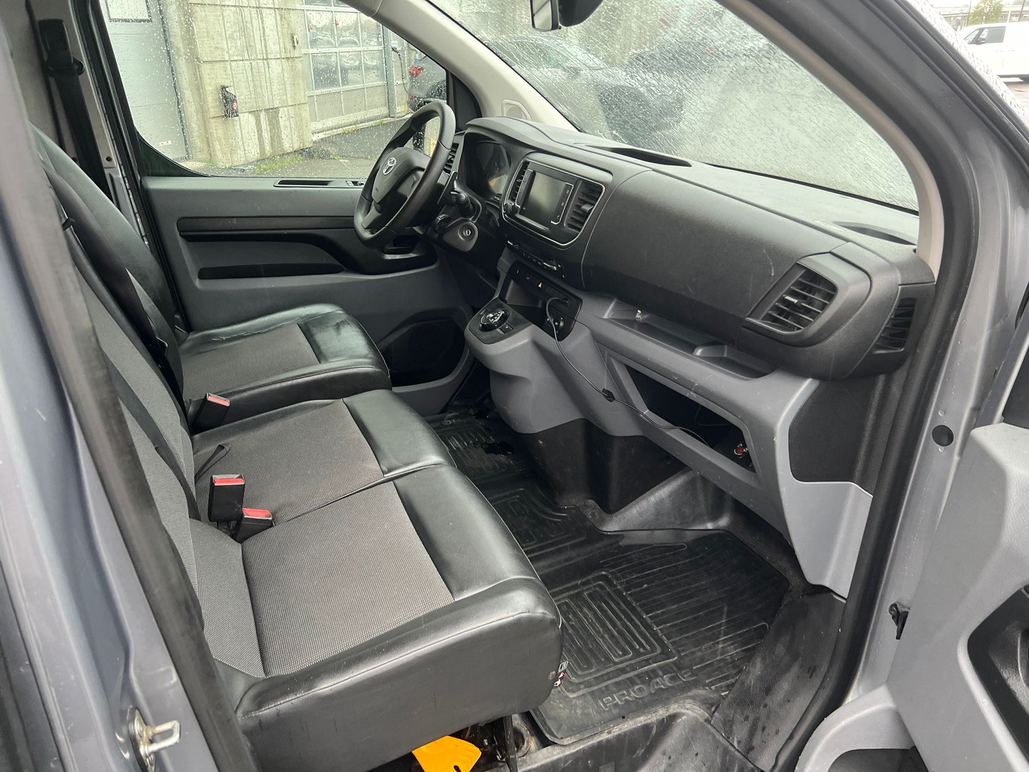 Toyota Proace Varebil med Cruisekontroll