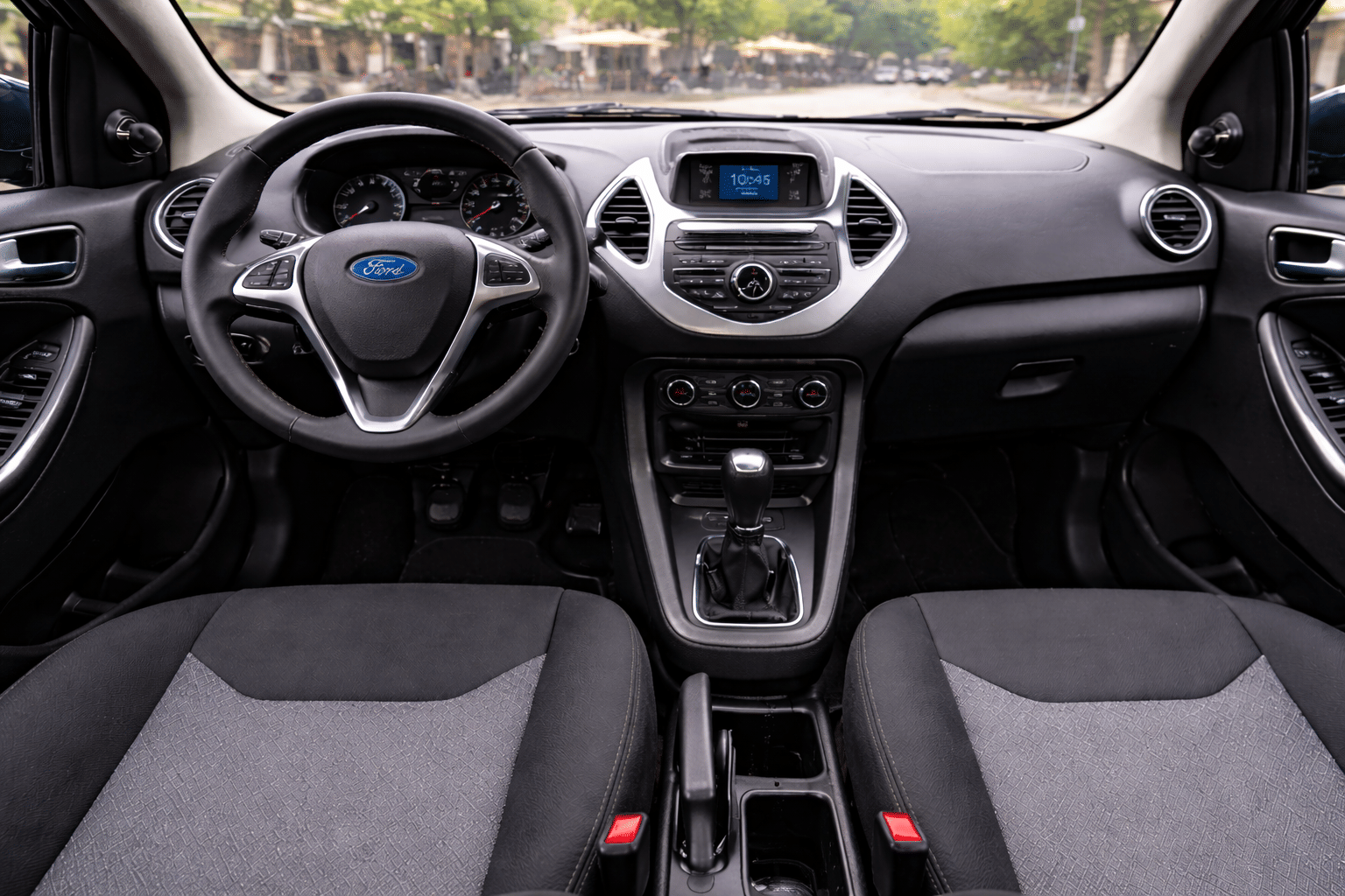 Ford KA+ Etiqueta C con Audio Bluetooth