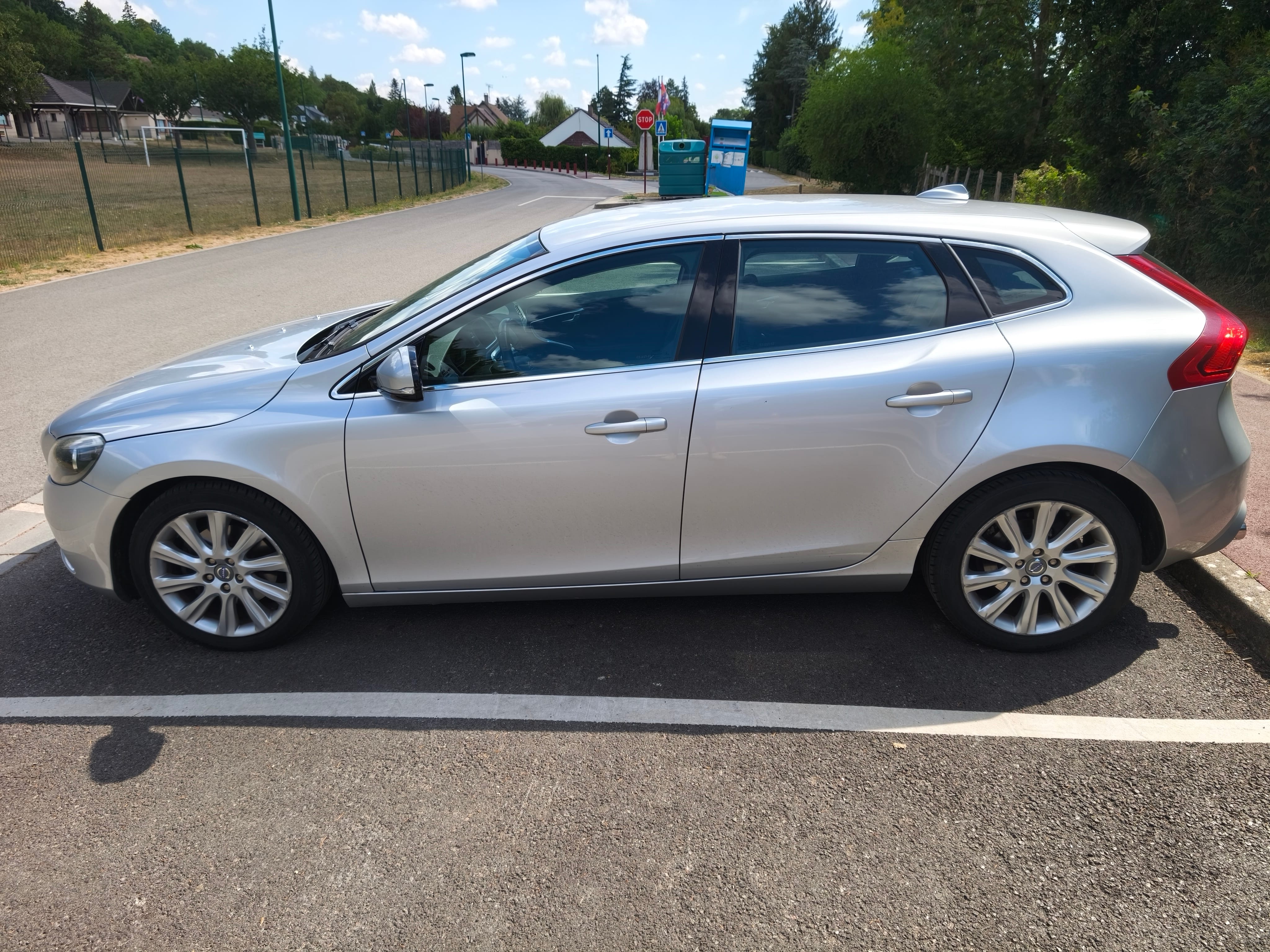Volvo V40, 2013, Diesel, automatique