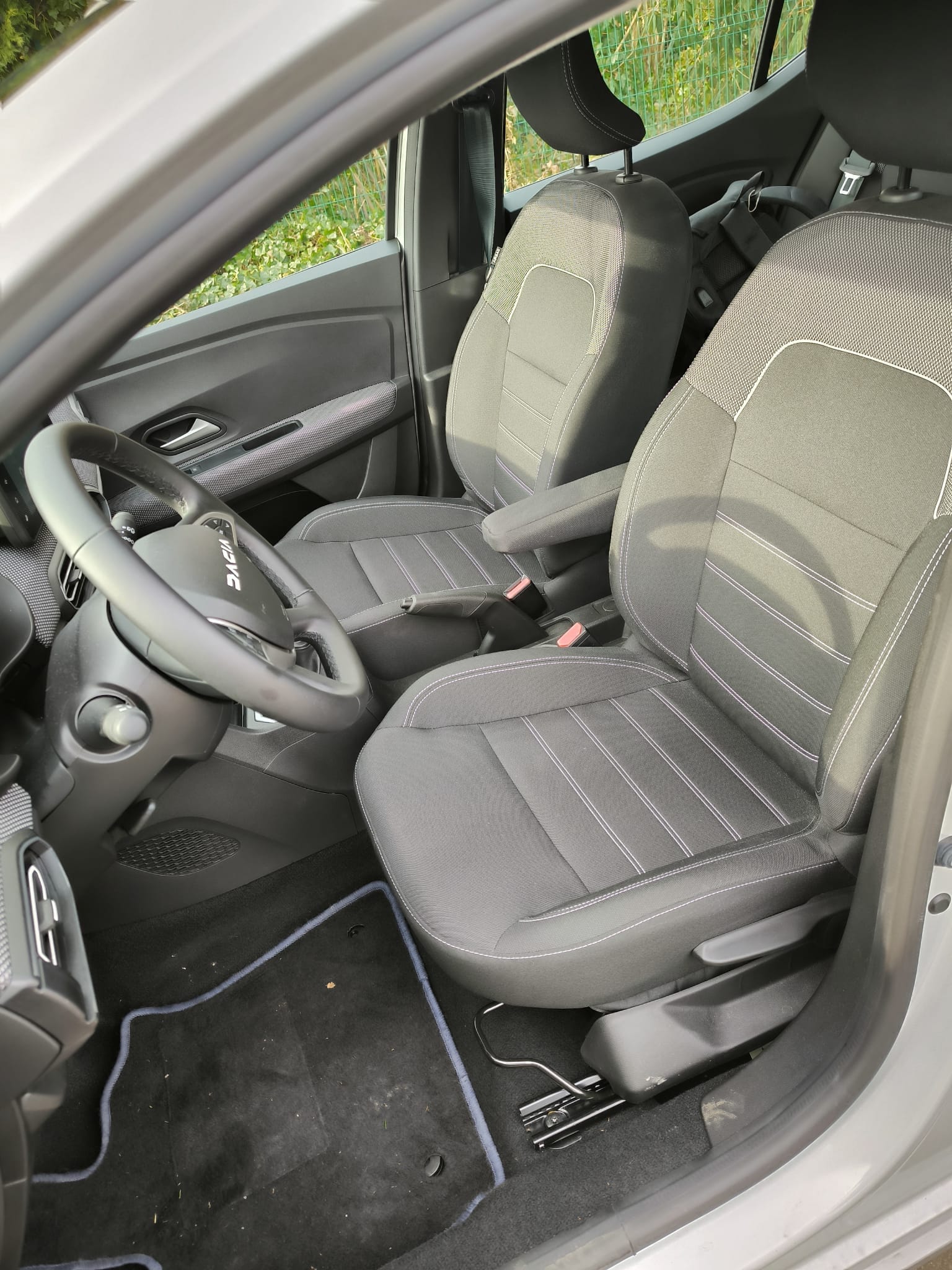Dacia Sandero Expression 1.0 65CH avec Android Auto