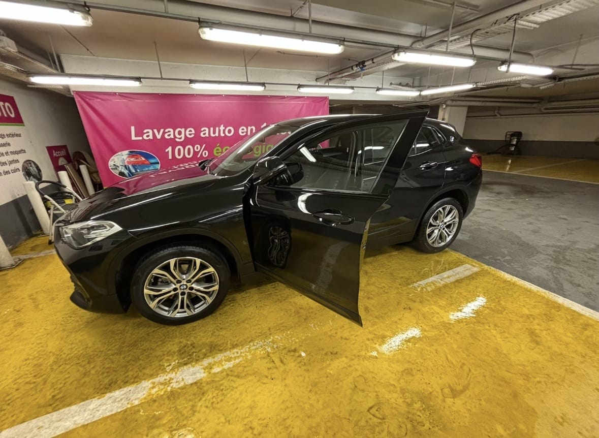 BMW X2 avec Entrée audio / iPod