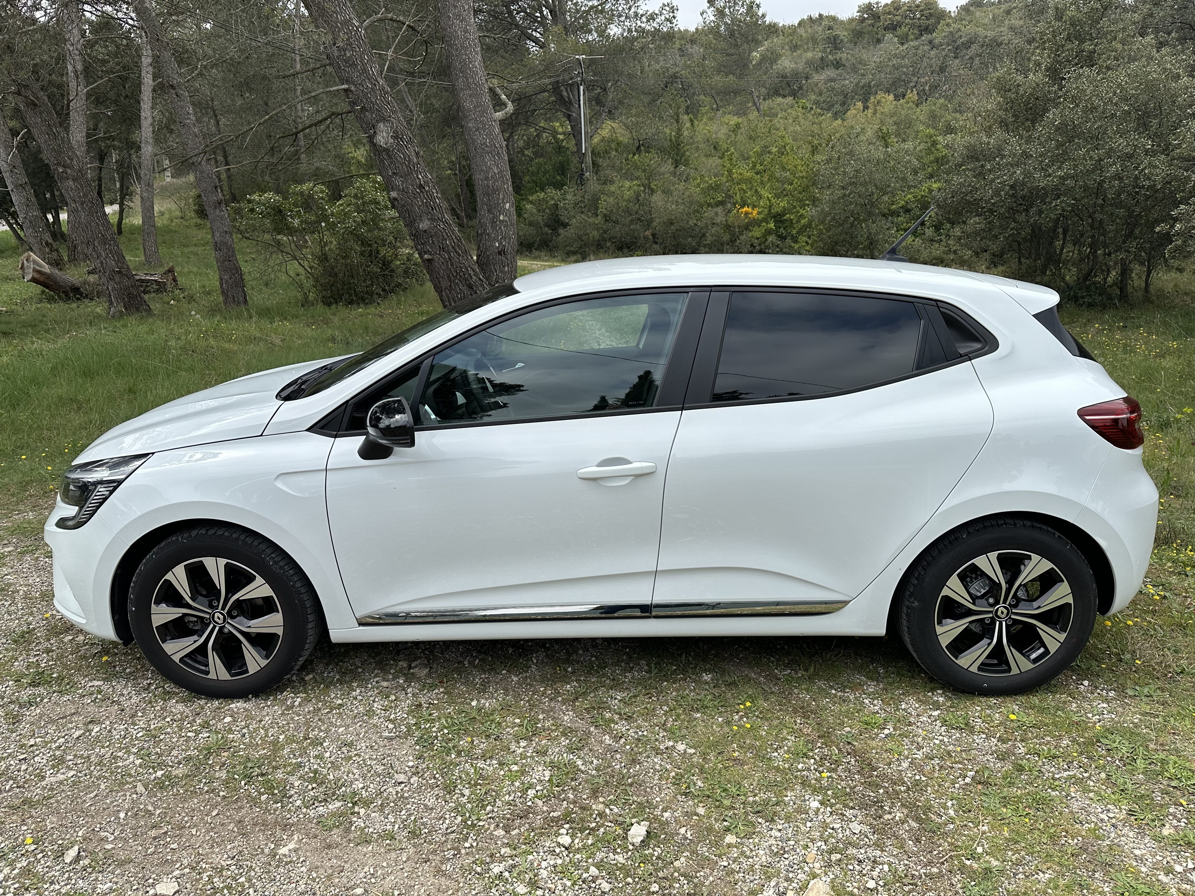 Renault Clio avec Climatisation