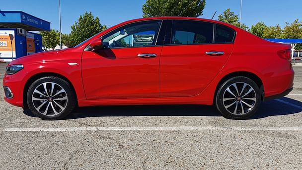 Fiat Tipo con Aire acondicionado