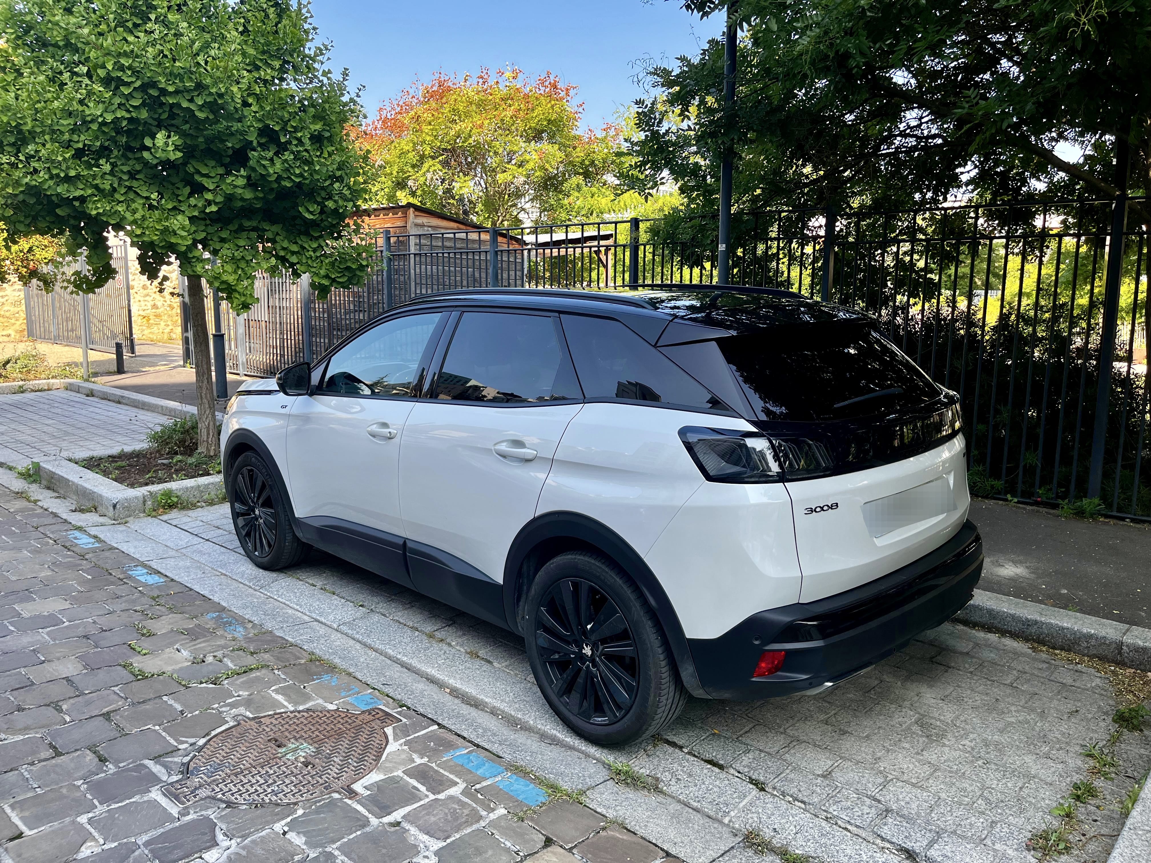 Peugeot 3008 avec GPS