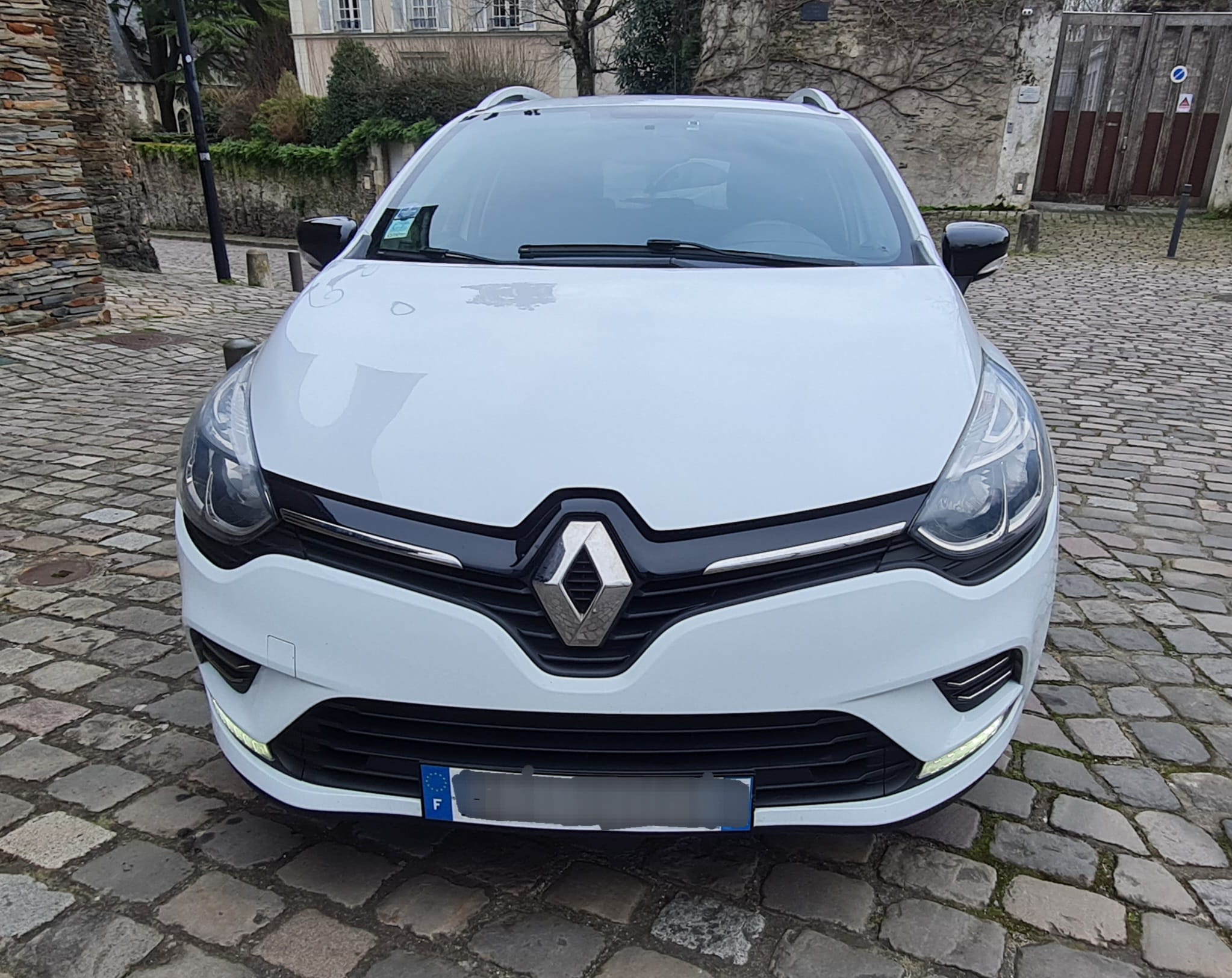Renault Clio Estate avec GPS