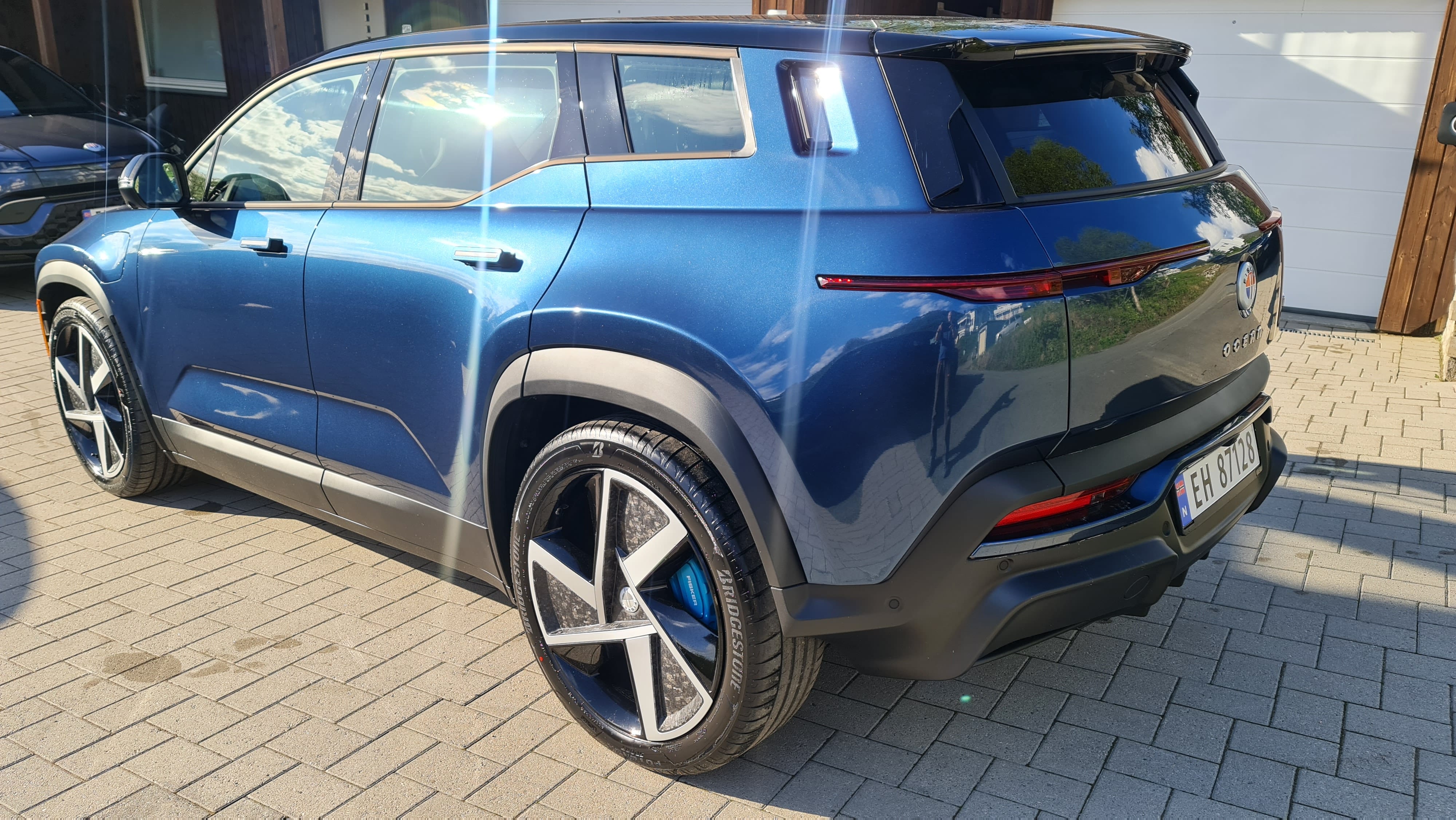 Fisker Ocean One met GPS