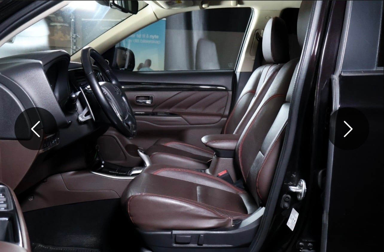 Mitsubishi Outlander Hybrid med GPS