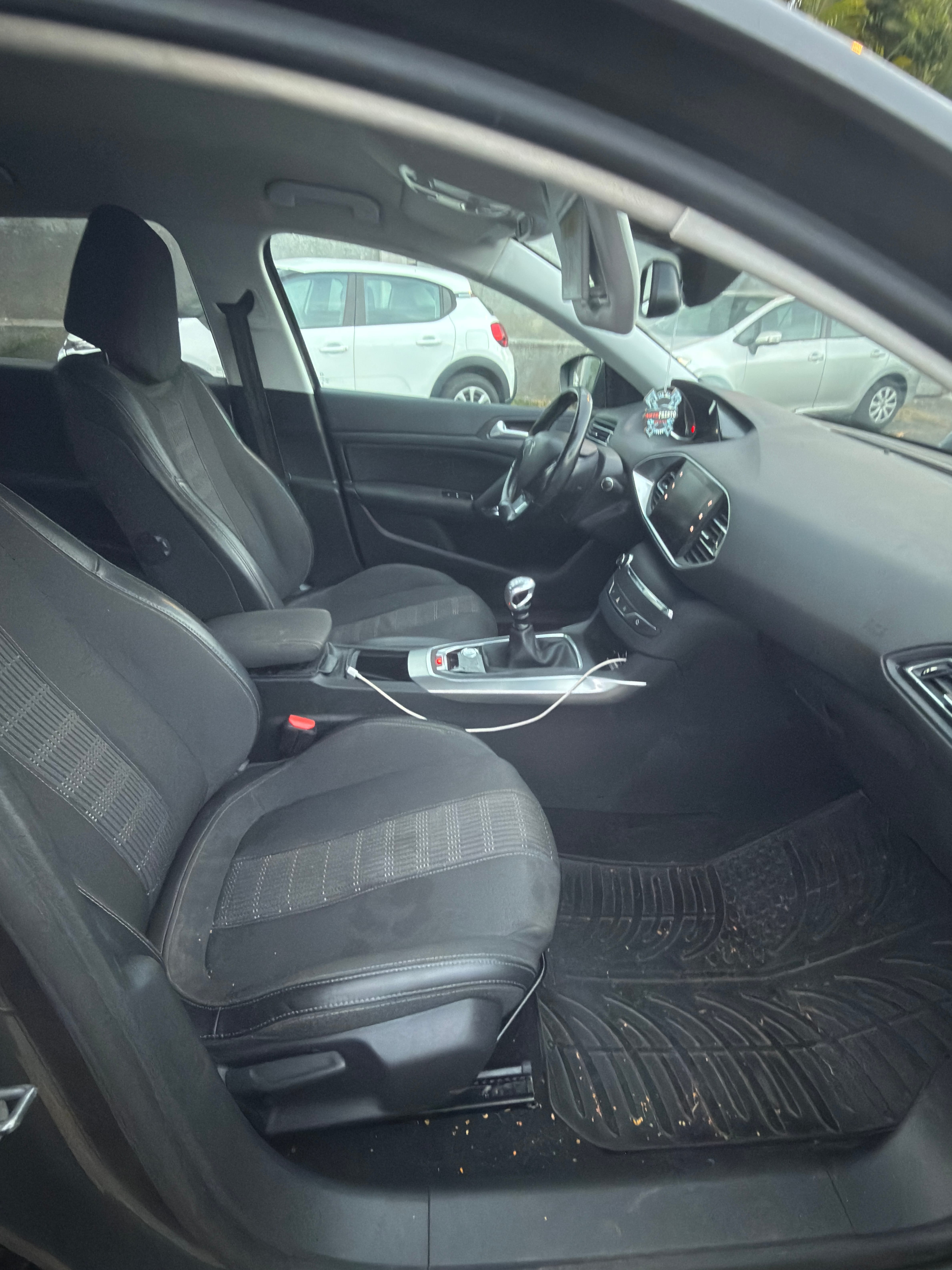 Peugeot 308 avec Caméra de recul