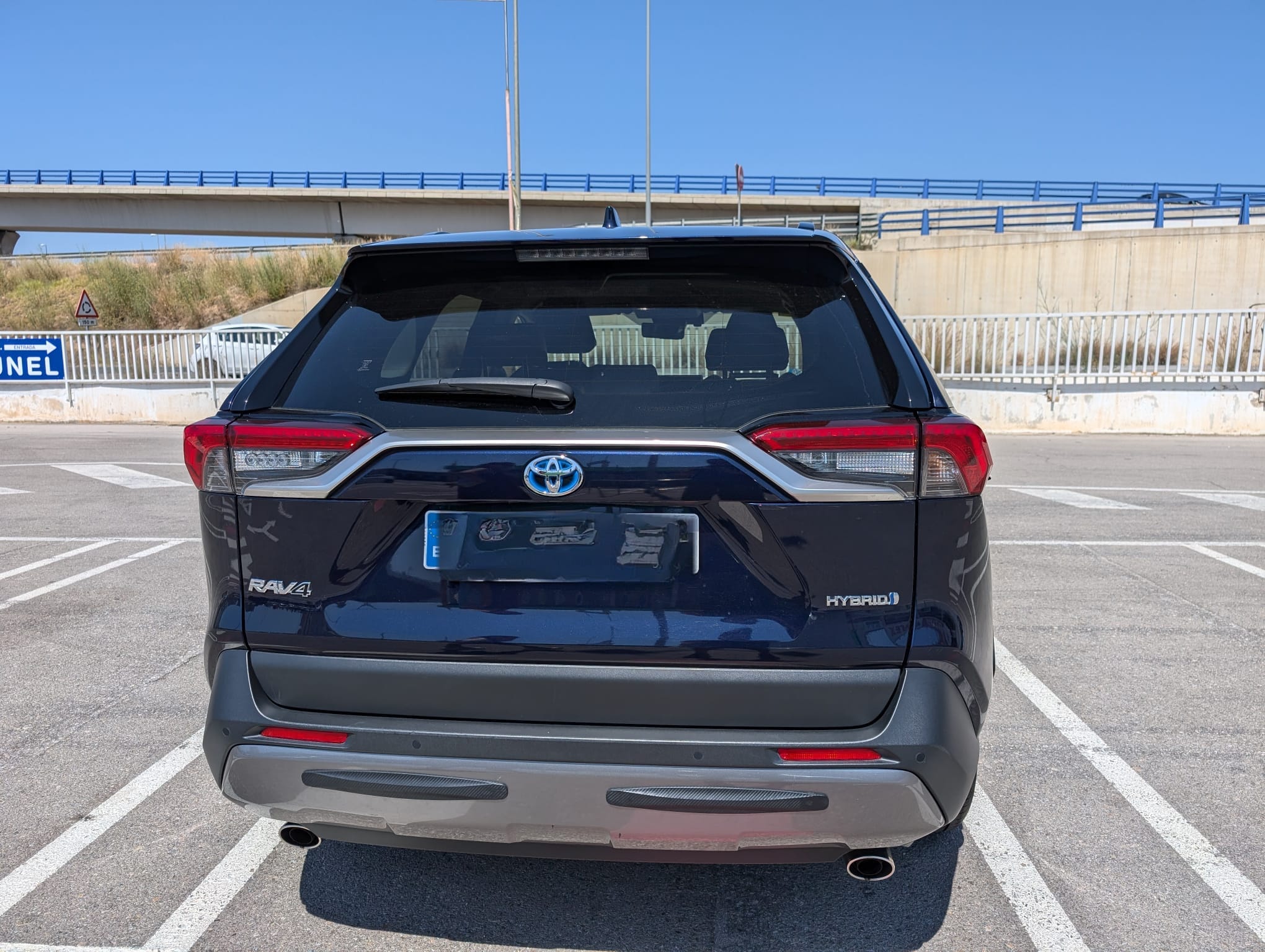 Toyota RAV4 XLE Premium 2.4 con GPS