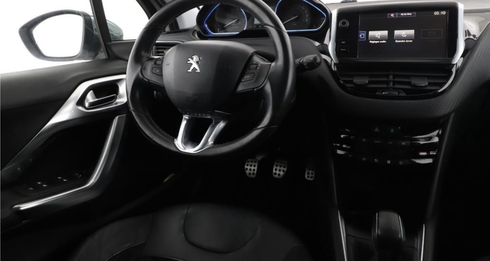 Peugeot 208 Feline avec Dashcam