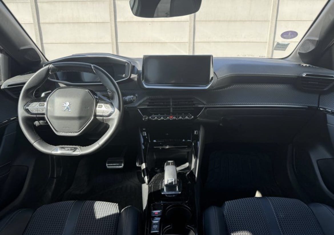 Peugeot 208 Pack GT avec Régulateur de vitesse