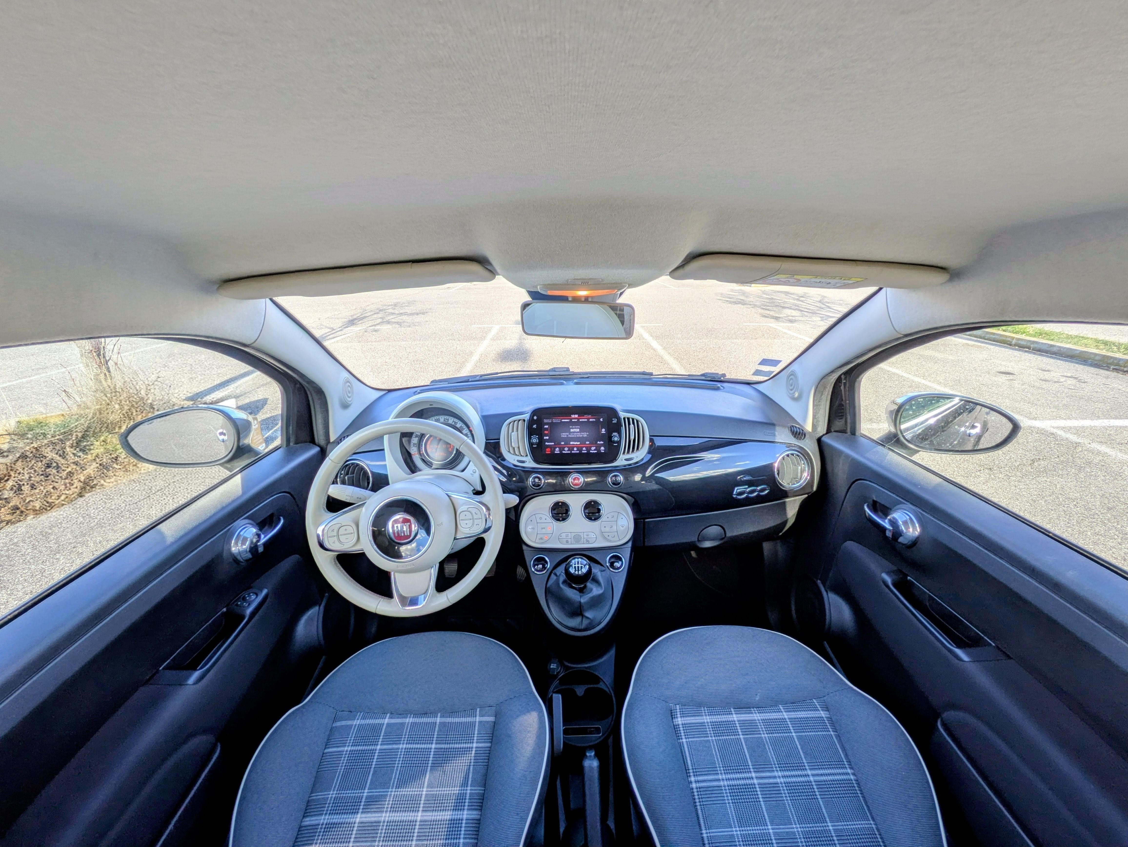 Fiat 500 Hybride (non rechargeable) avec Audio Bluetooth