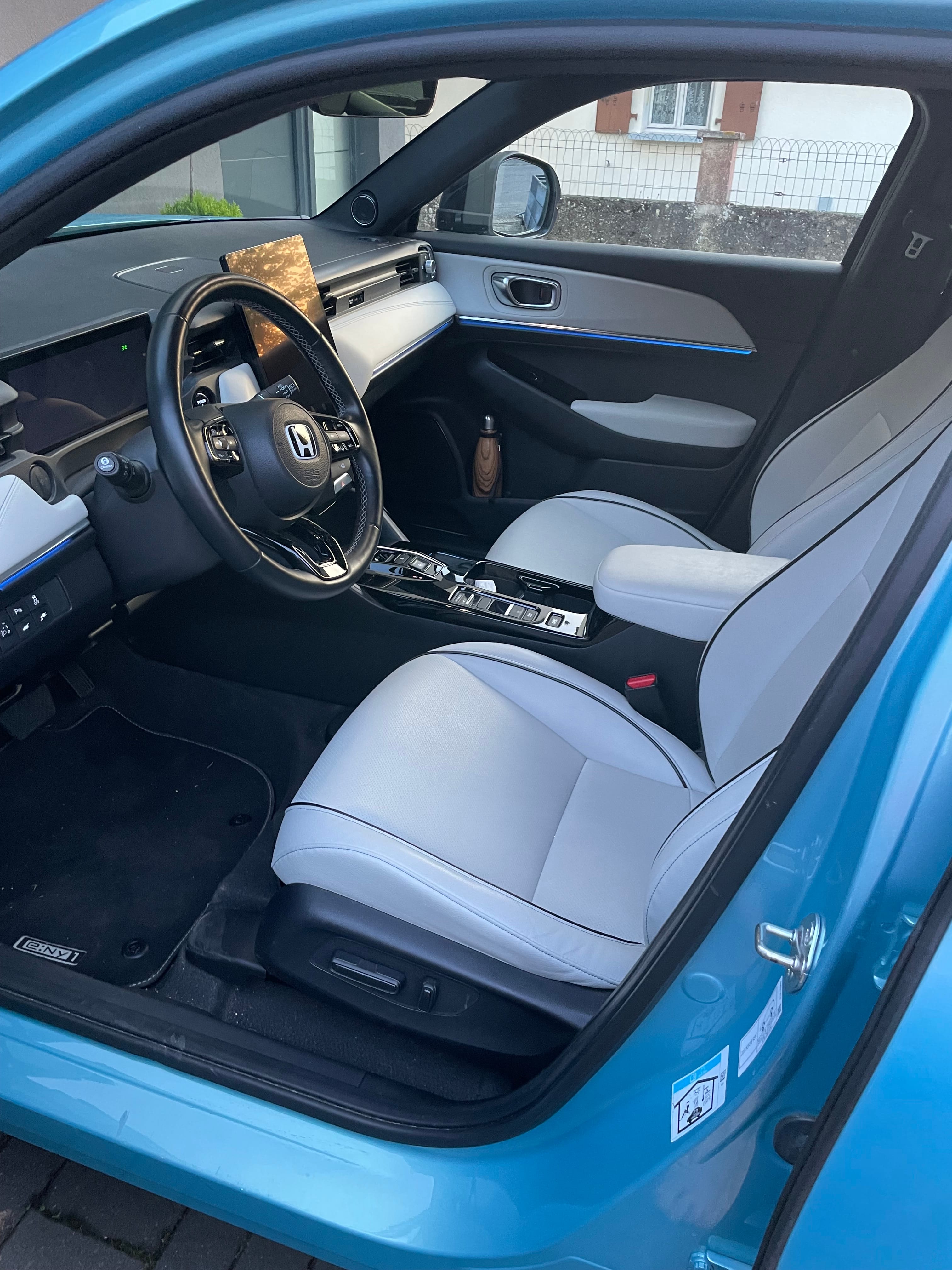 Honda e:Ny1