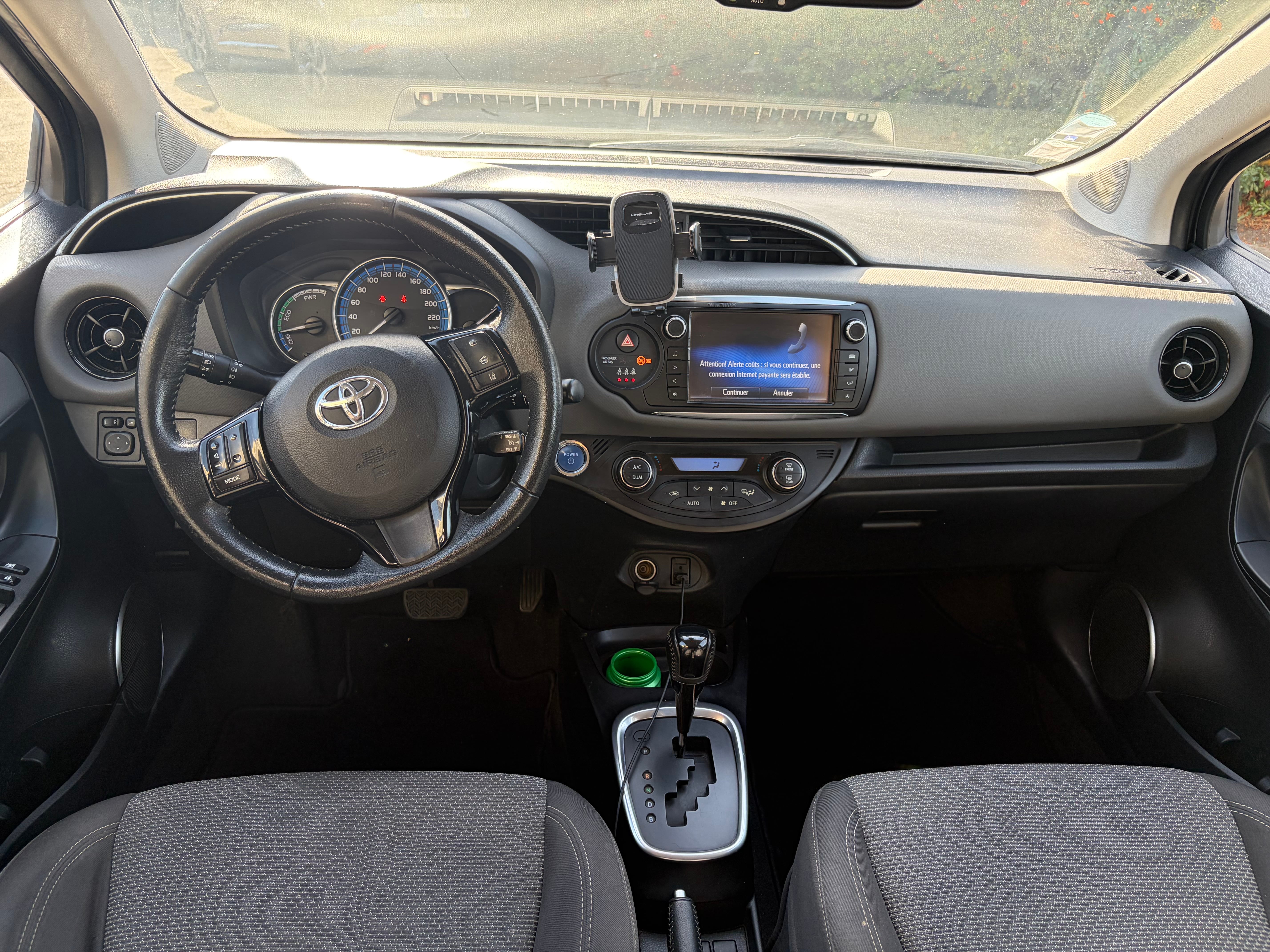 Toyota Yaris Hybride avec Caméra de recul