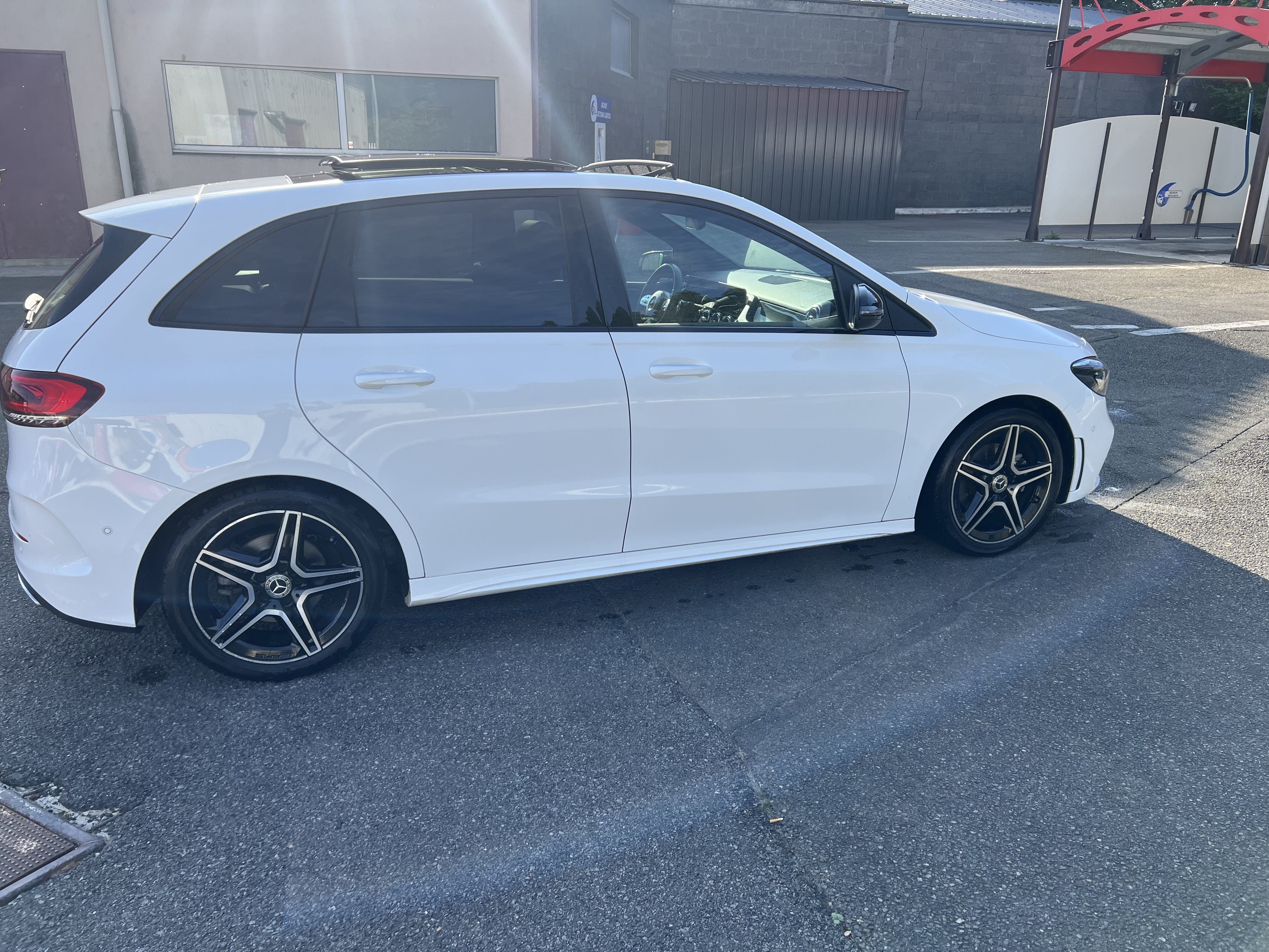 Mercedes-Benz Classe B avec Climatisation