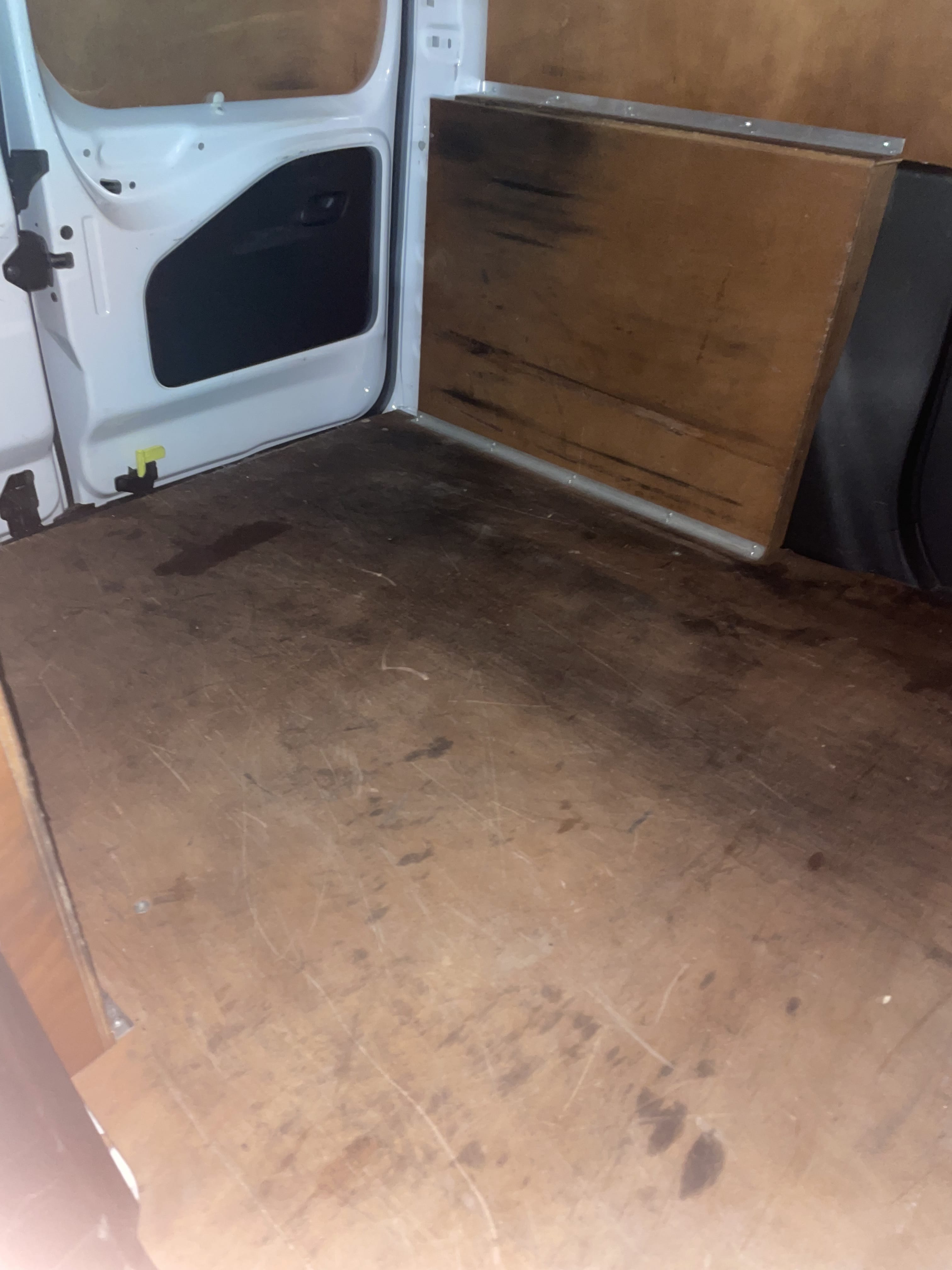 Citroen Berlingo Van (GP564) taille M = L1 (Clim, Bluetooth, ...) avec Régulateur de vitesse