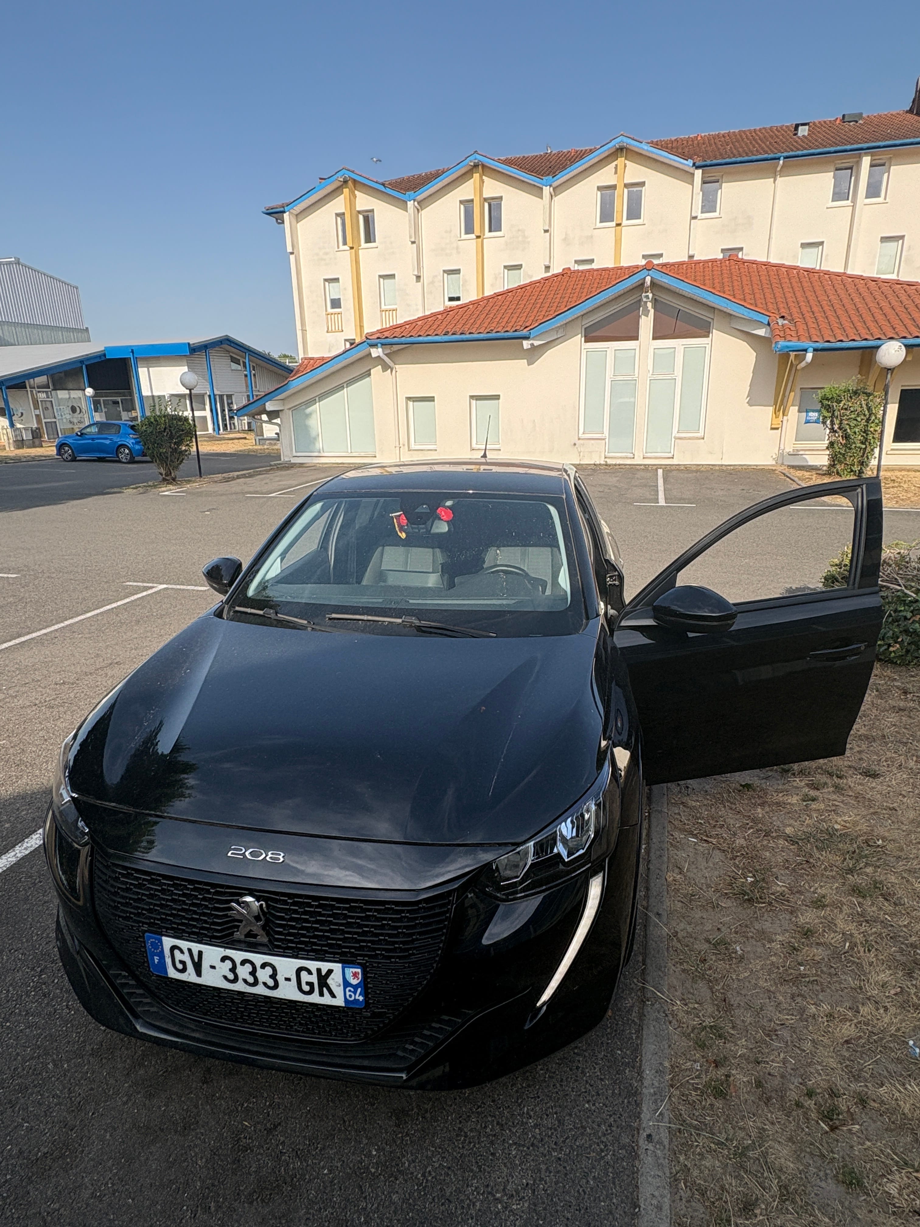 Peugeot 208, 2024, Electric, automatic