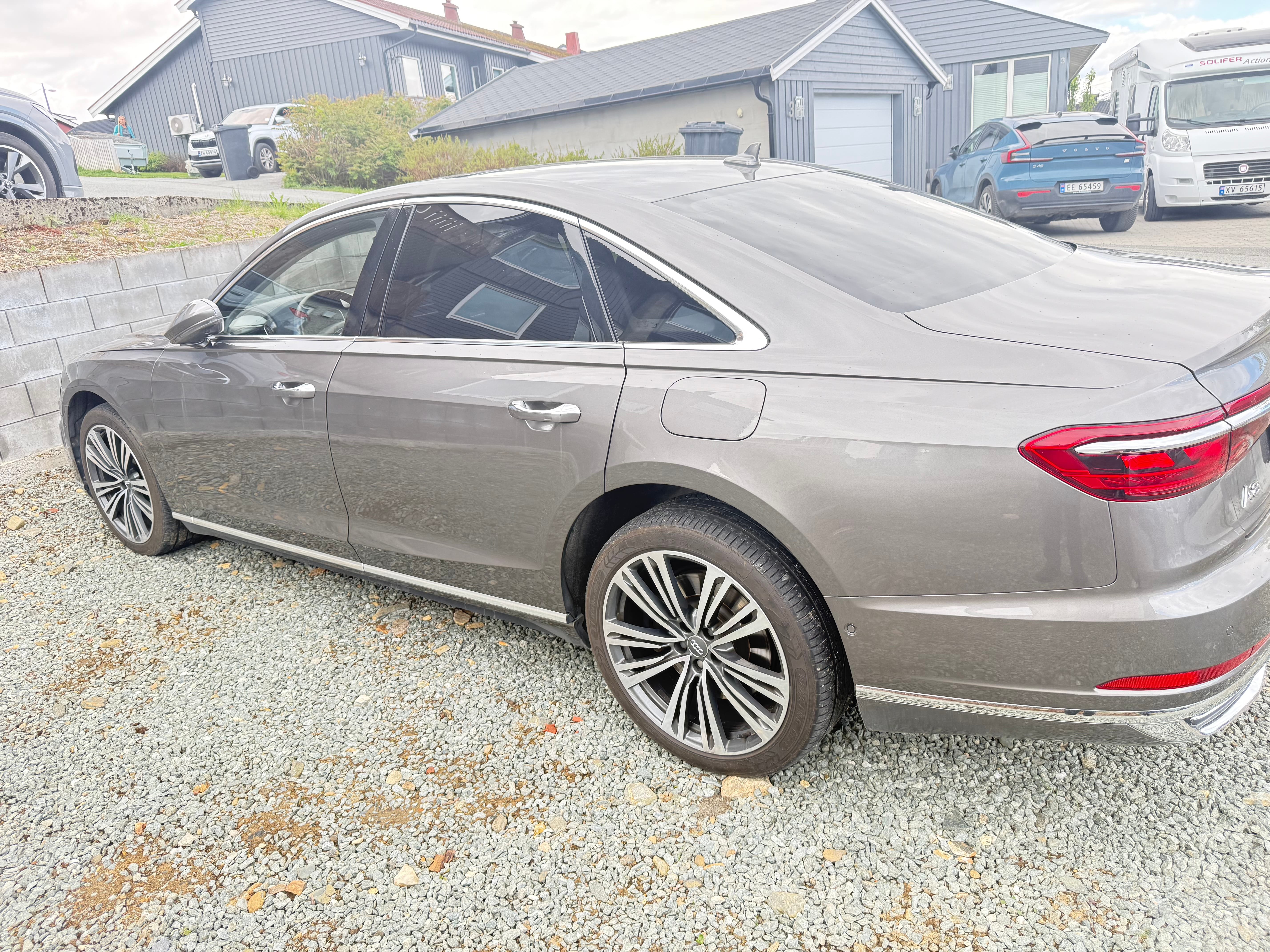 Audi A8 L Quattro 60 TFSI, 2021, Blyfri 95 / Elektrisk (hybrid), automatisk