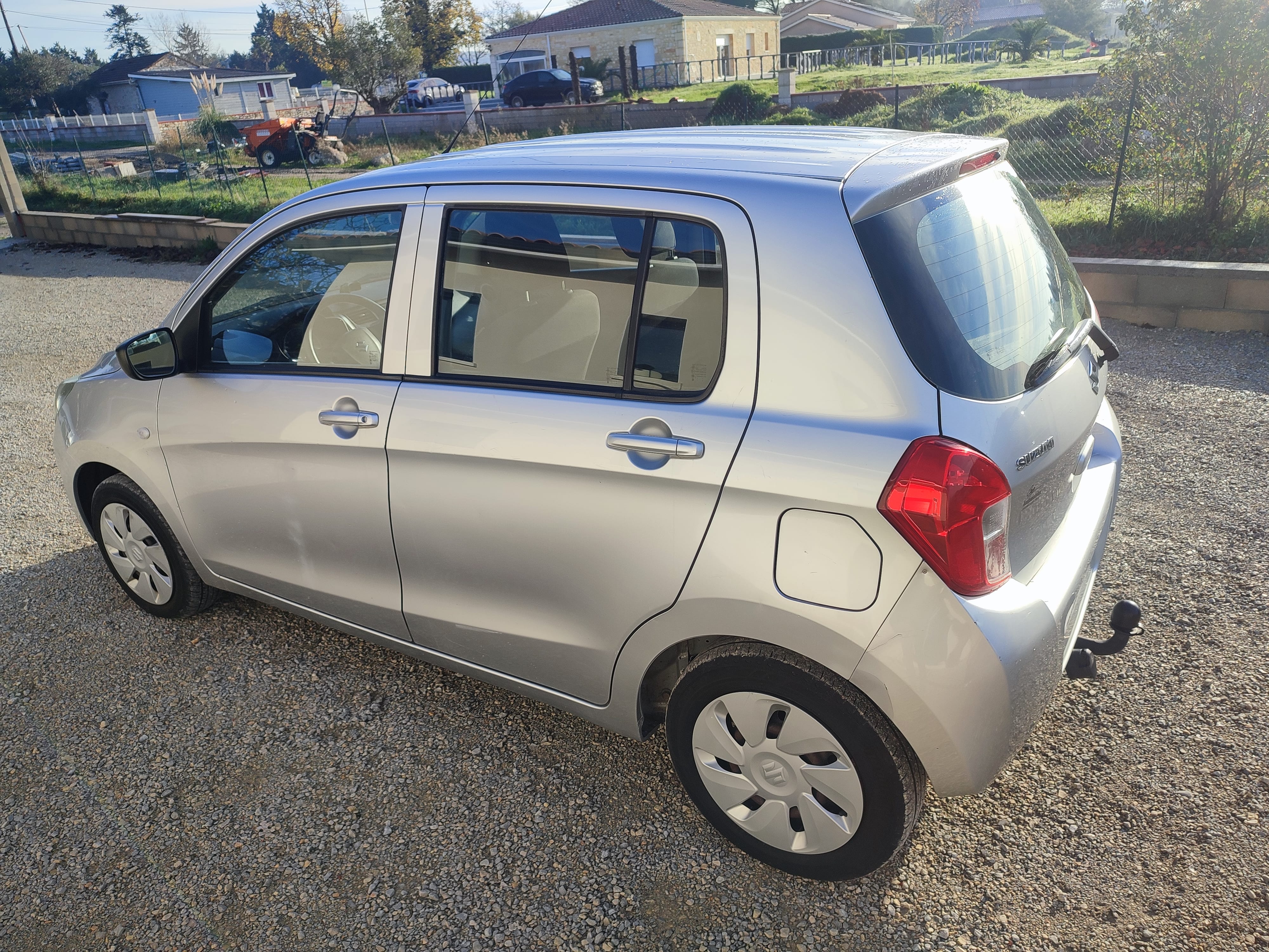 Suzuki Celerio avec Audio Bluetooth