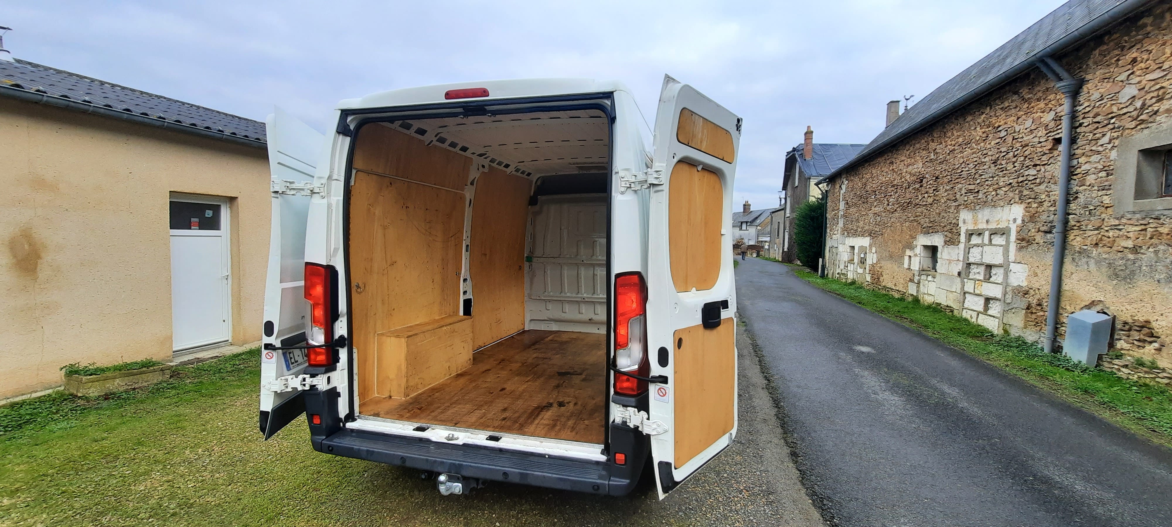 Peugeot Boxer avec Climatisation