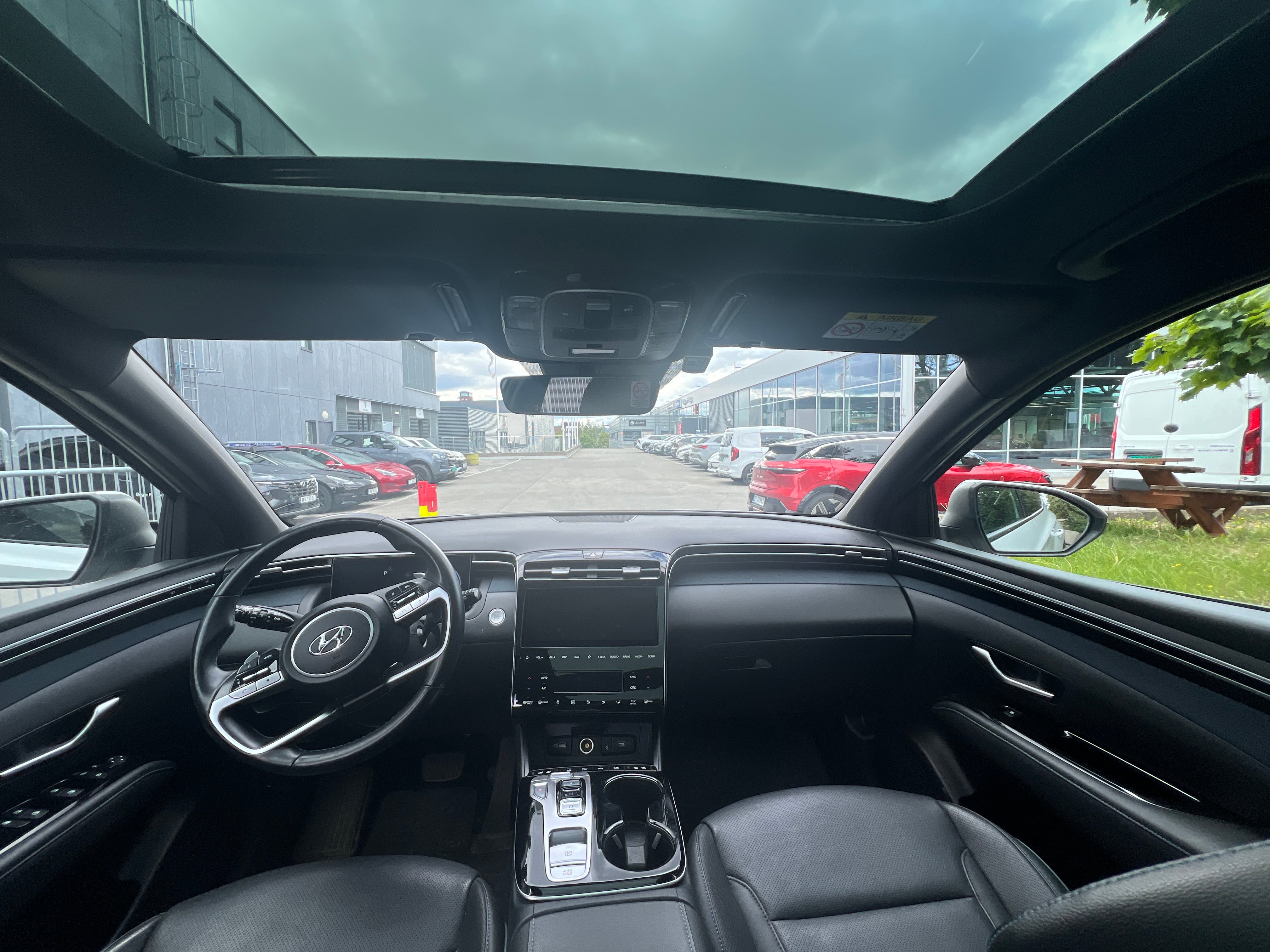Hyundai Tucson Hybrid Limited med GPS