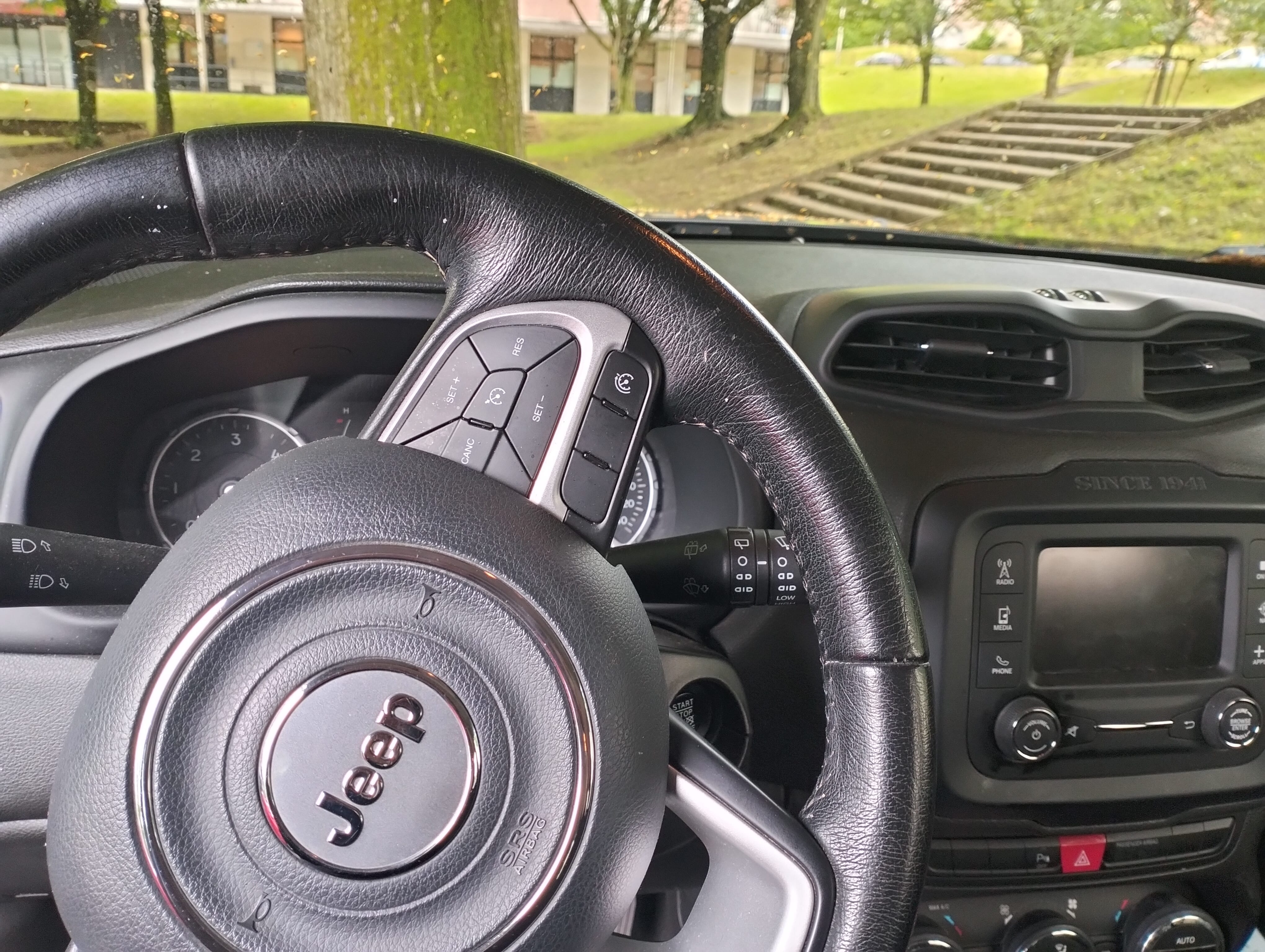 Jeep Renegade avec Régulateur de vitesse