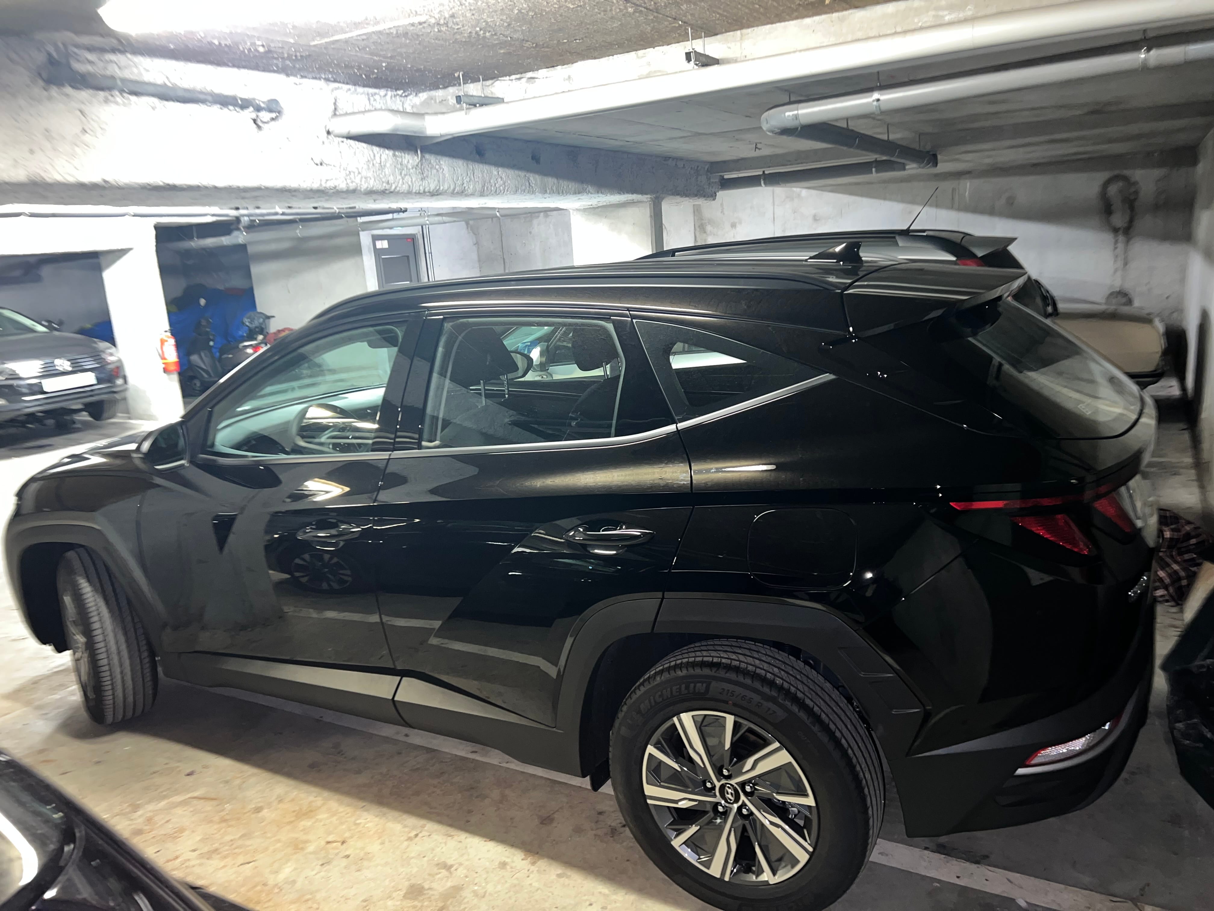 Hyundai Tucson Hybride Limited, 2022, Essence 95 / Électrique (hybride), automatique