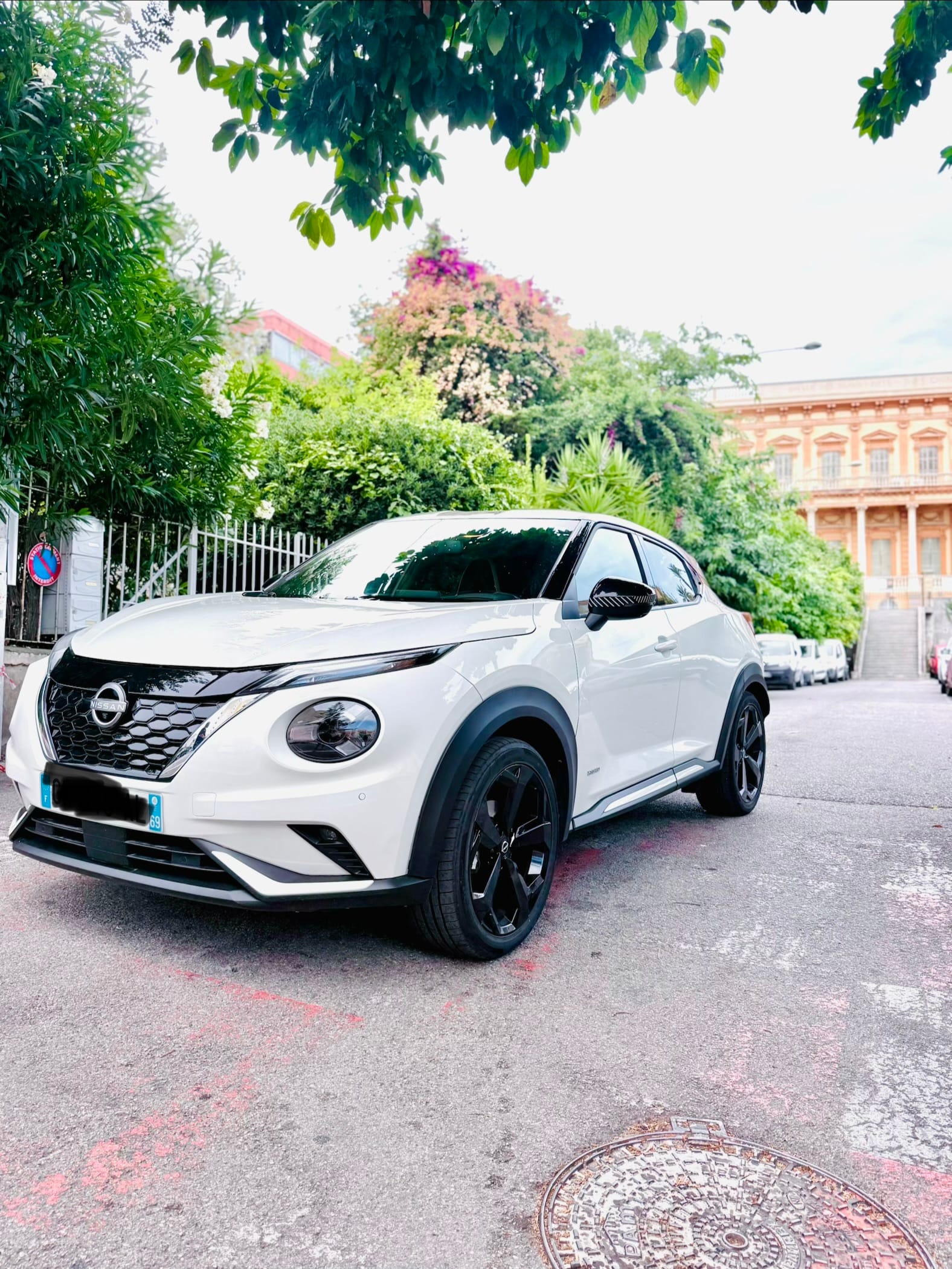 Nissan Juke, 2023, Essence 95 / Électrique (hybride), automatique