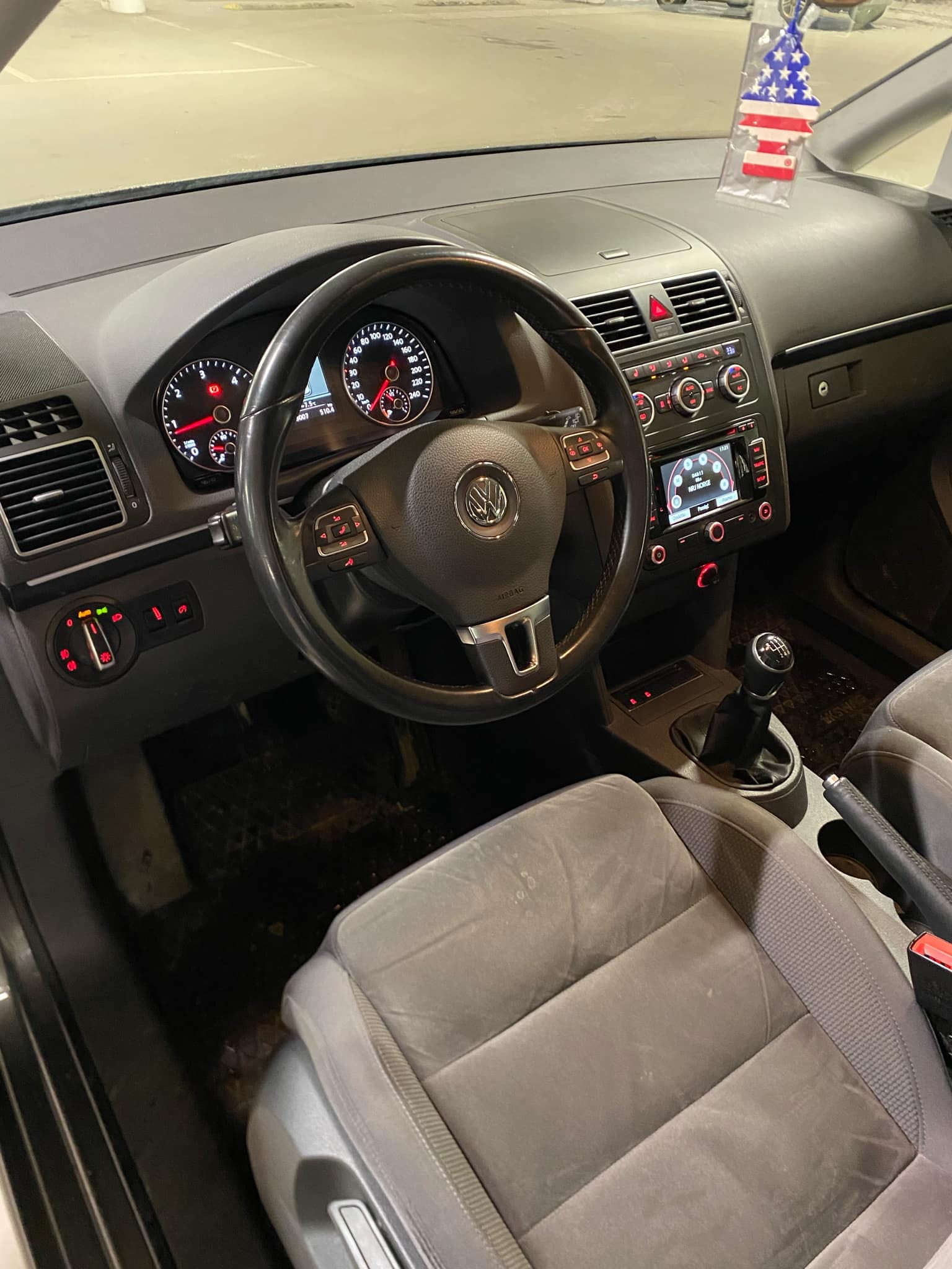 Volkswagen Touran met Dissel