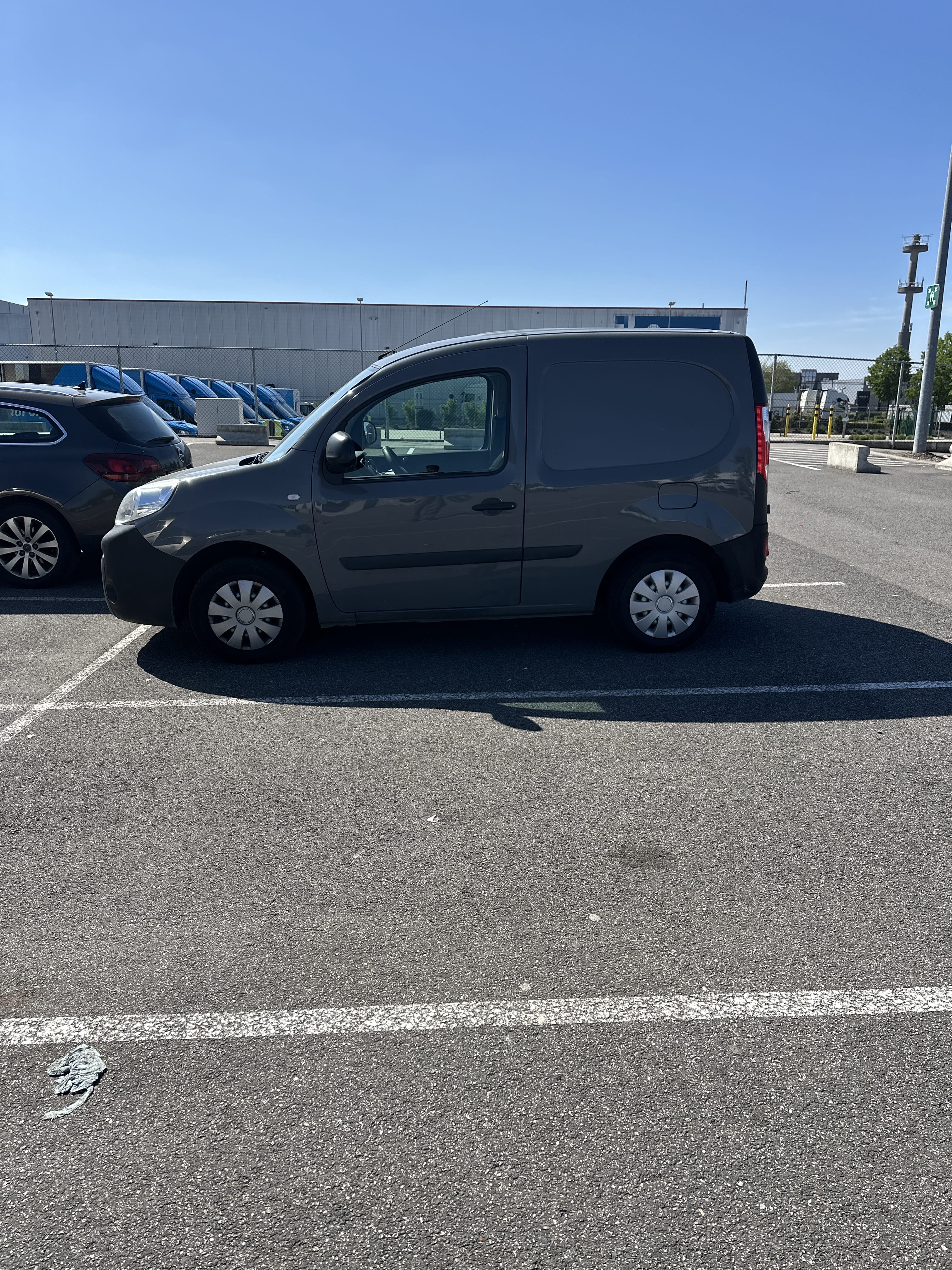 Renault Kangoo 1.5 dci with Air conditioning