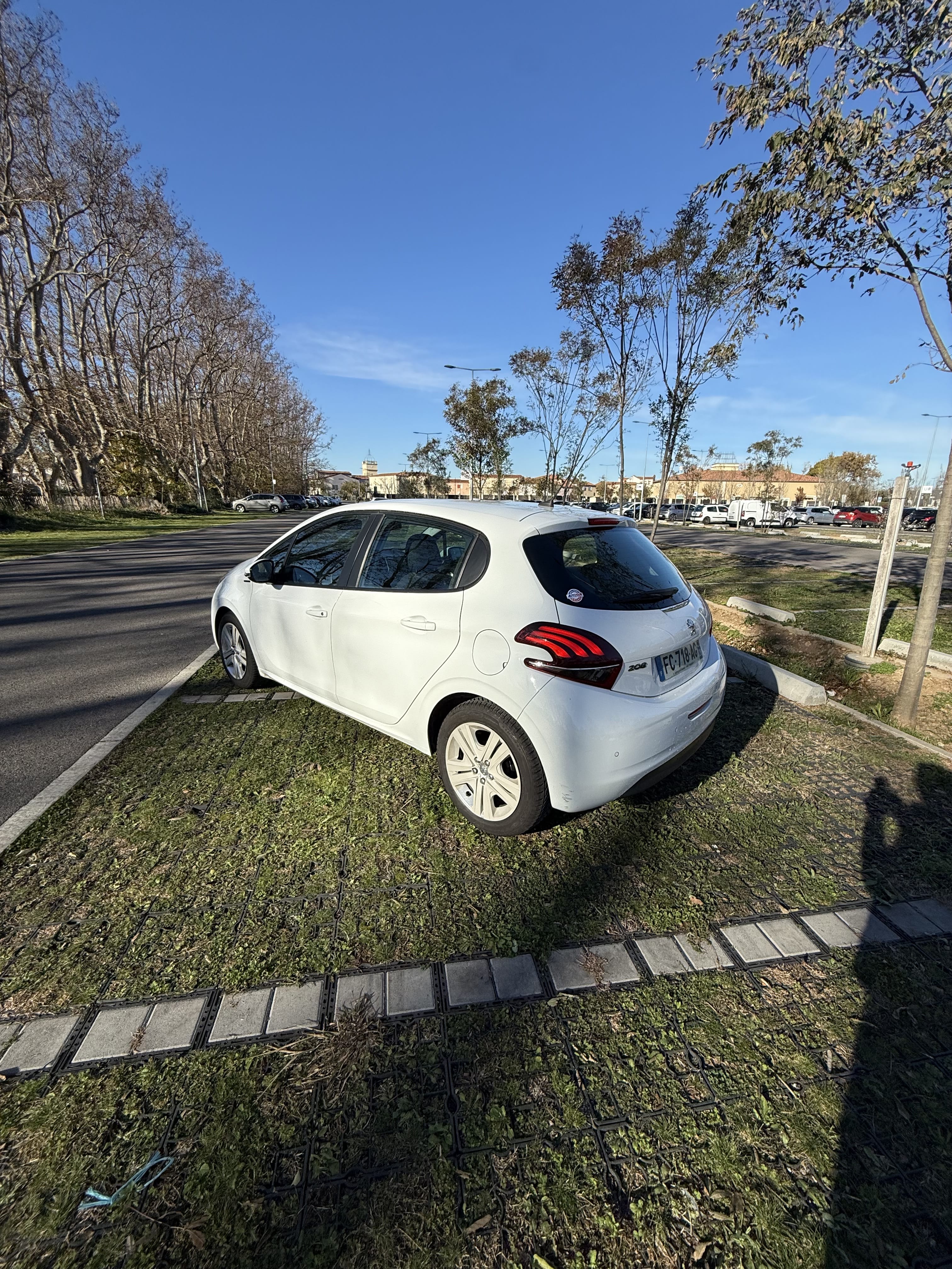 Peugeot 208 avec Climatisation