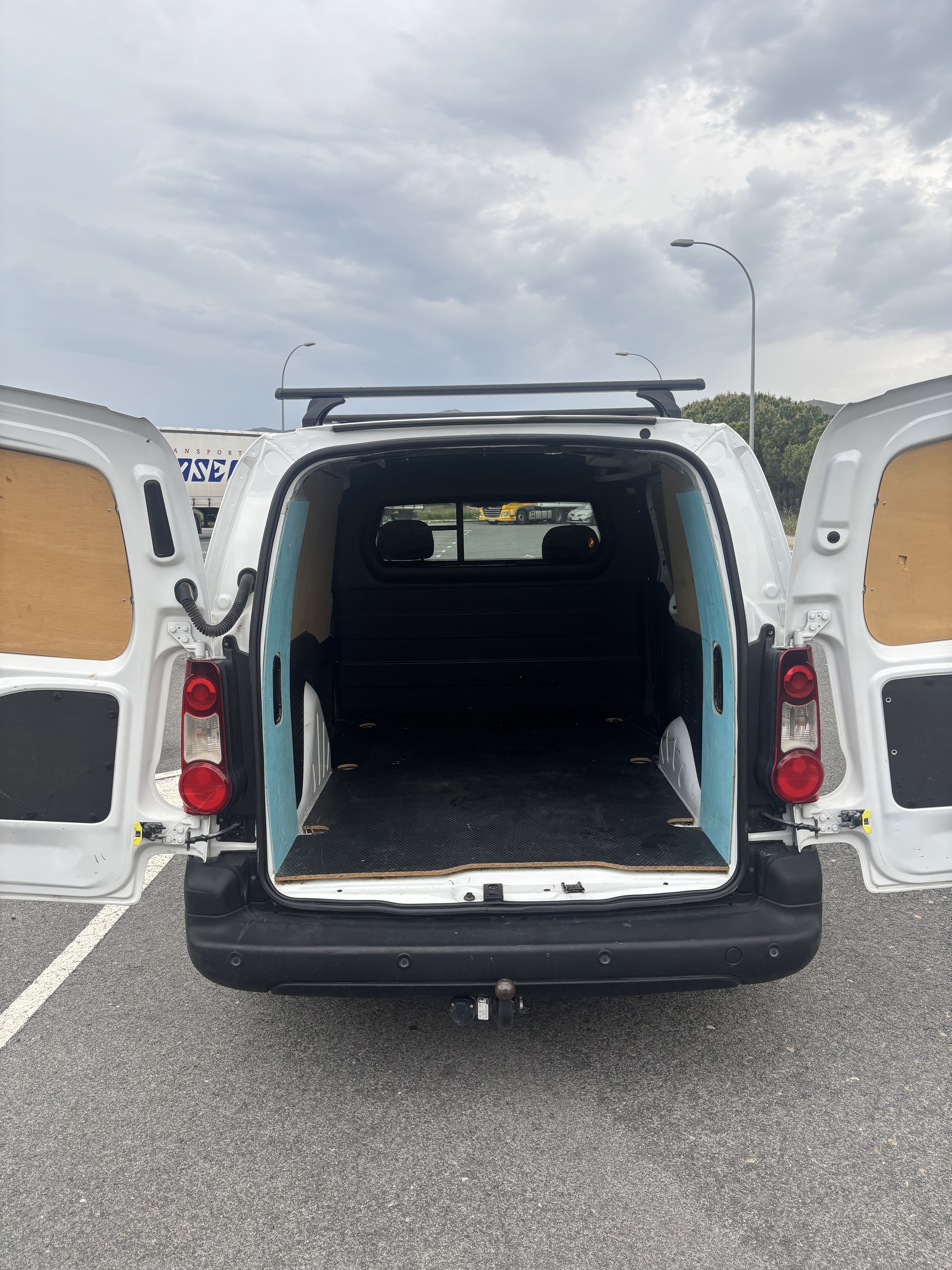 Peugeot Partner Furgoneta con Control de velocidad