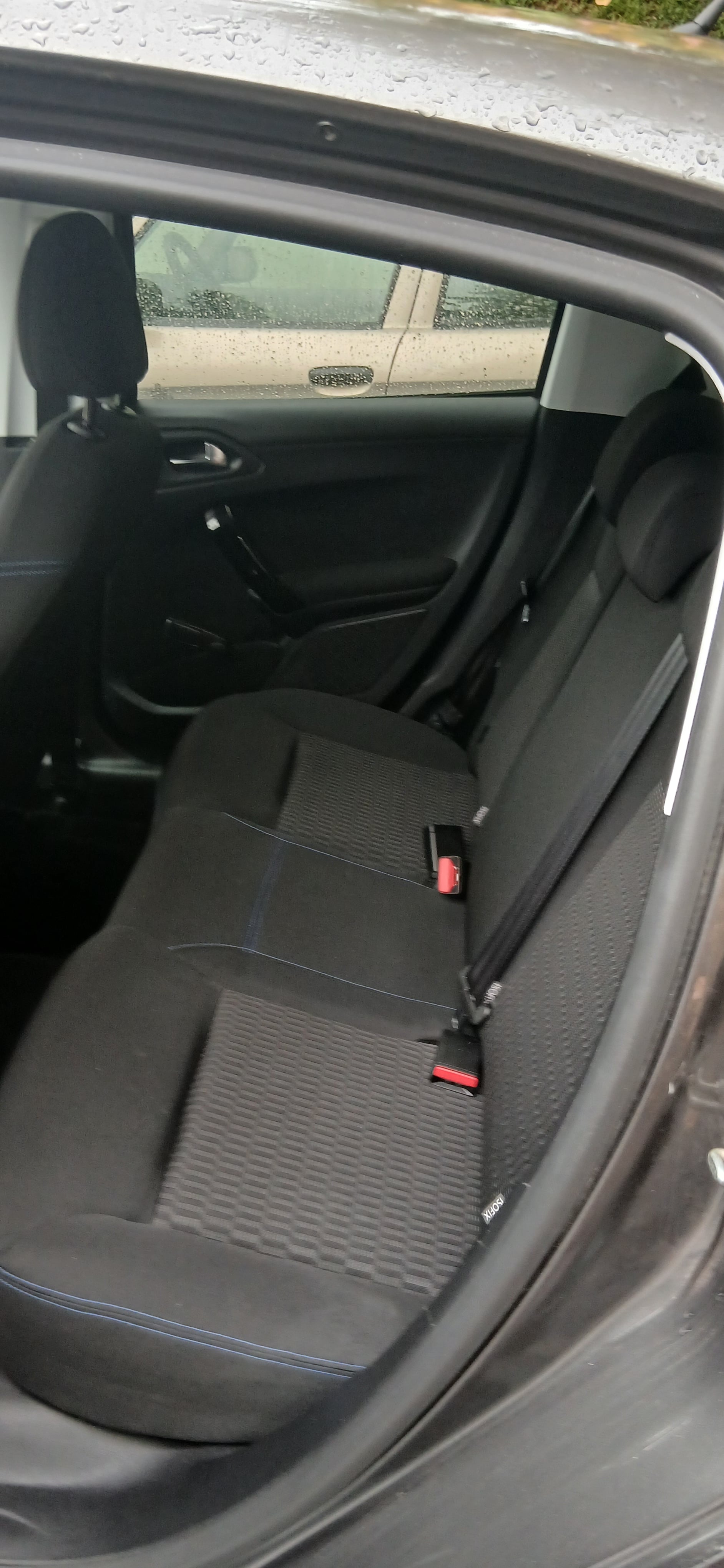 Peugeot 208 avec Régulateur de vitesse