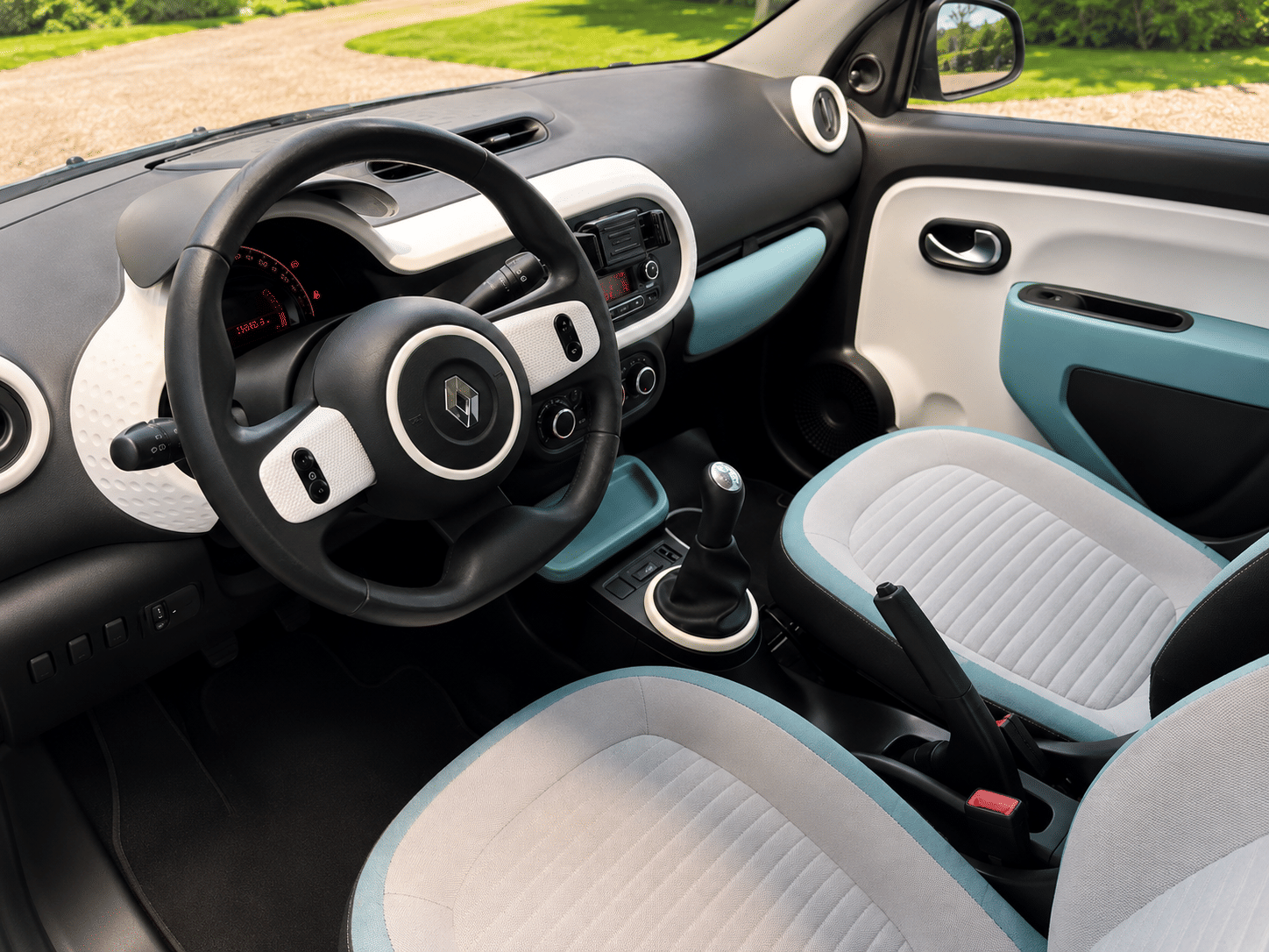 Renault Twingo III mit USB-Ladeanschlüsse