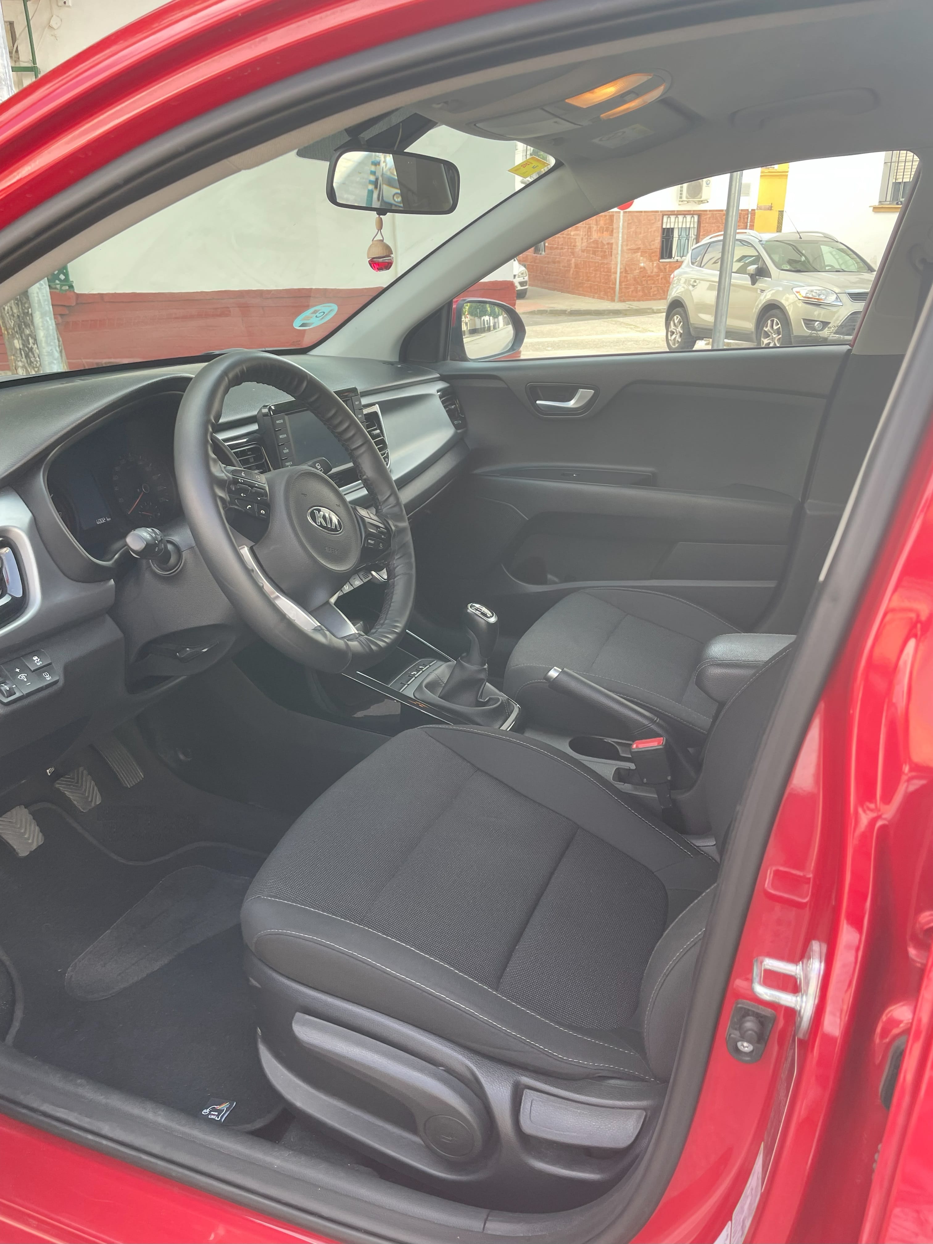 Kia Rio con GPS