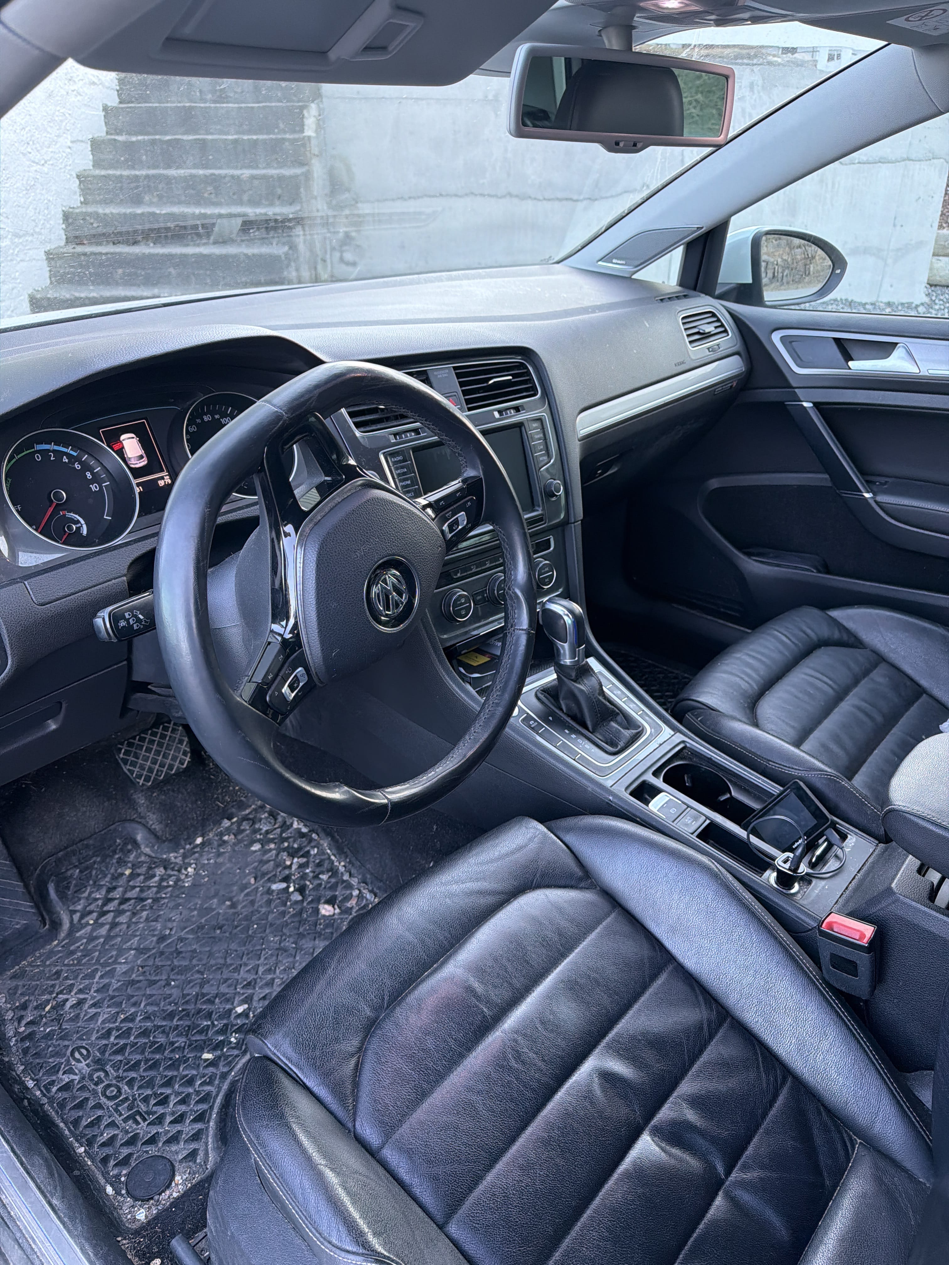 Volkswagen e-Golf med GPS