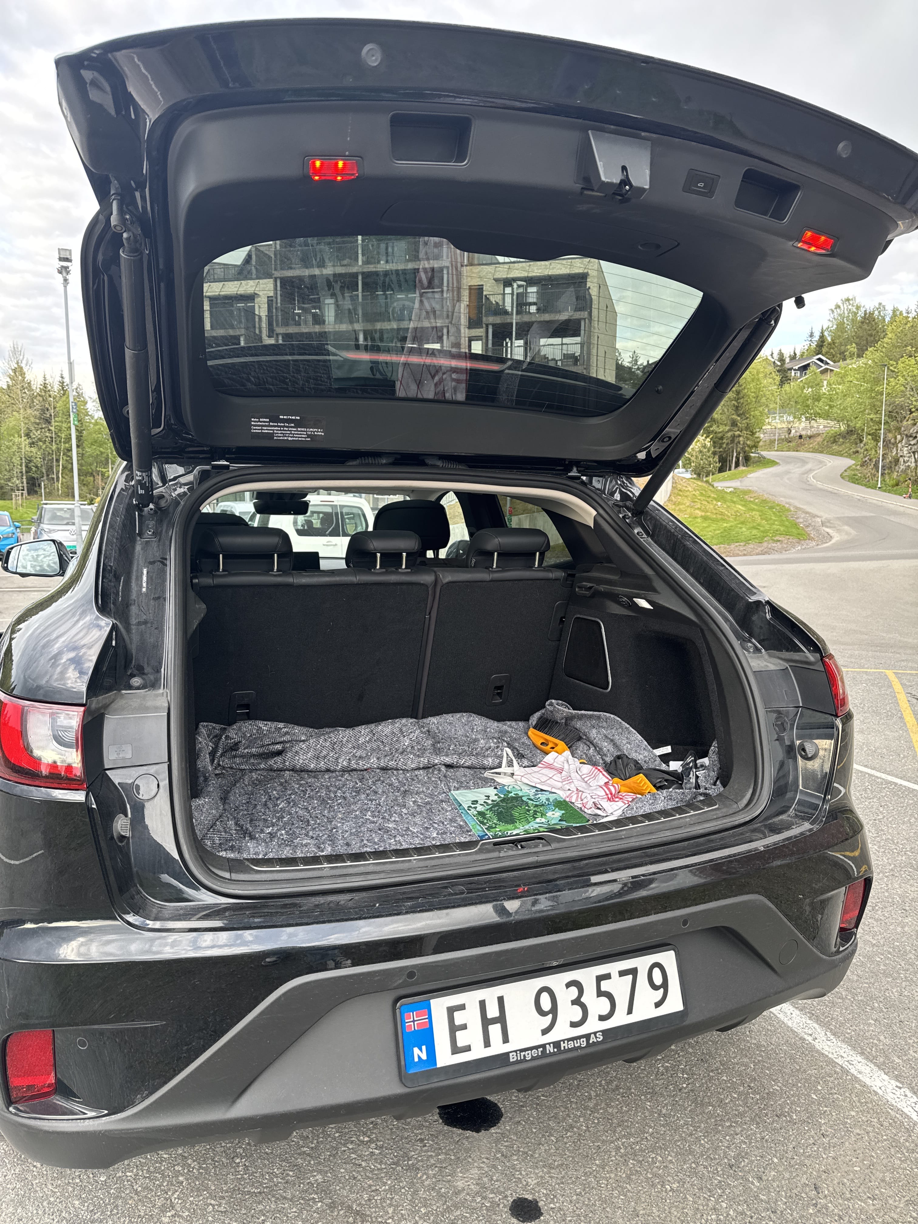 Seres Seres 5 AWD med Ryggekamera