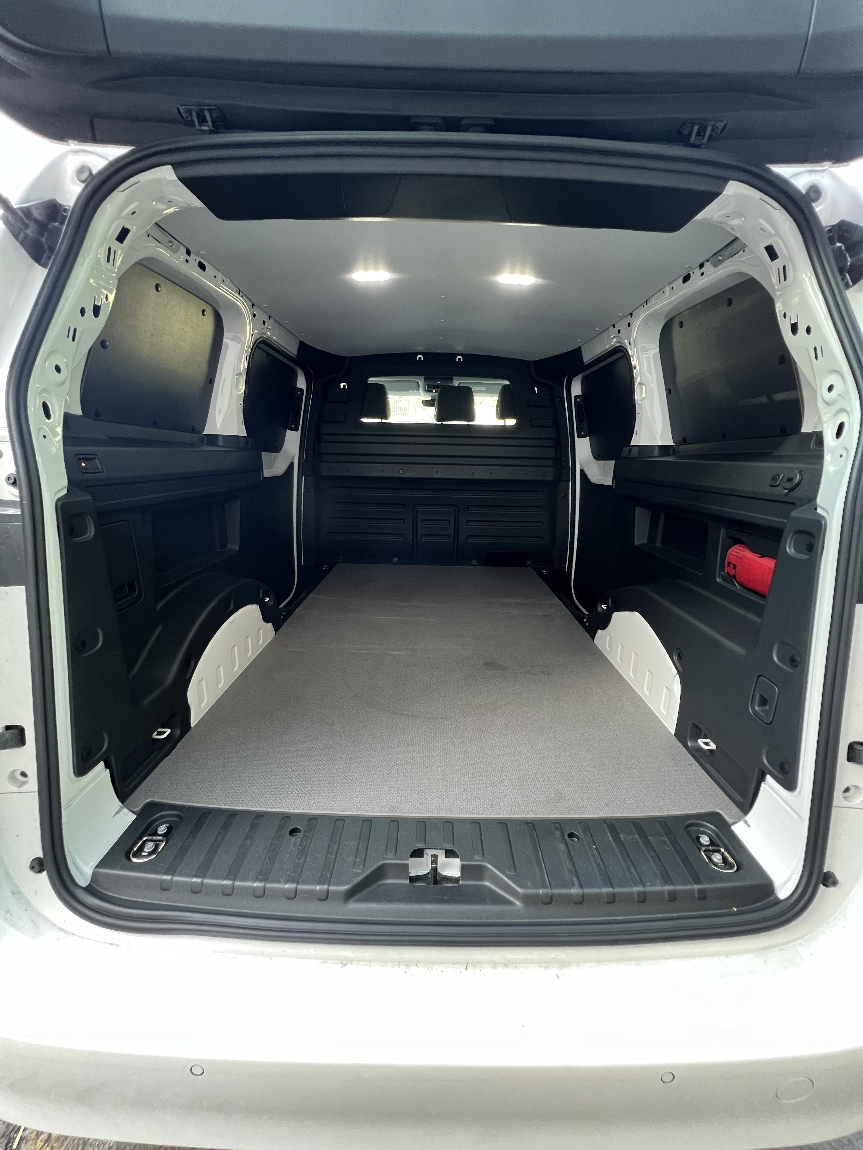 Volkswagen ID. Buzz Cargo mit Navigationsgerät