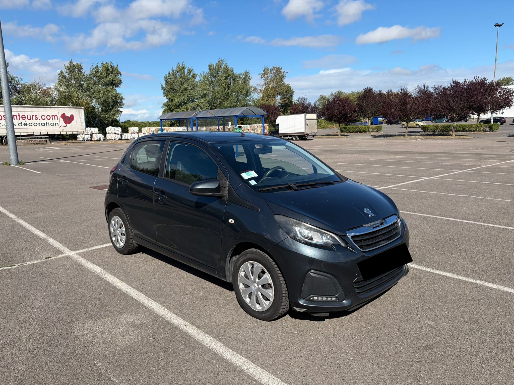 Peugeot 108 1.0 VTI with Audio / iPod input