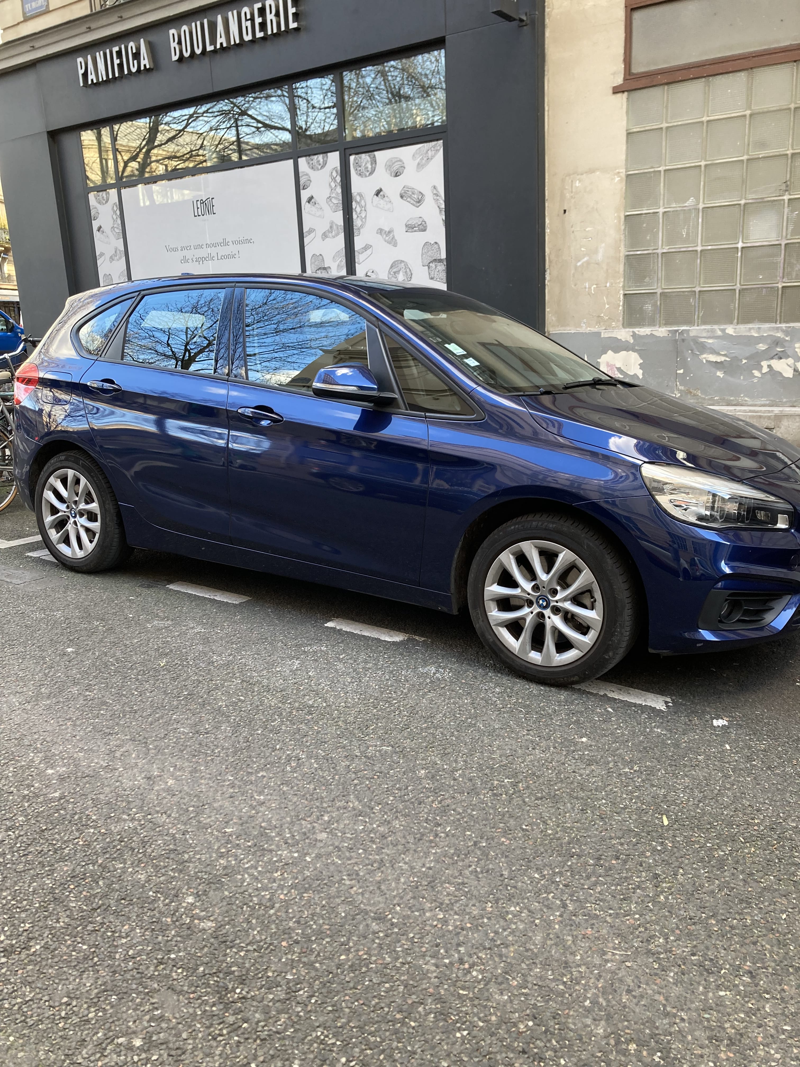 BMW Série 2 Active Tourer, 2017, Essence 98 / Électrique (hybride), automatique