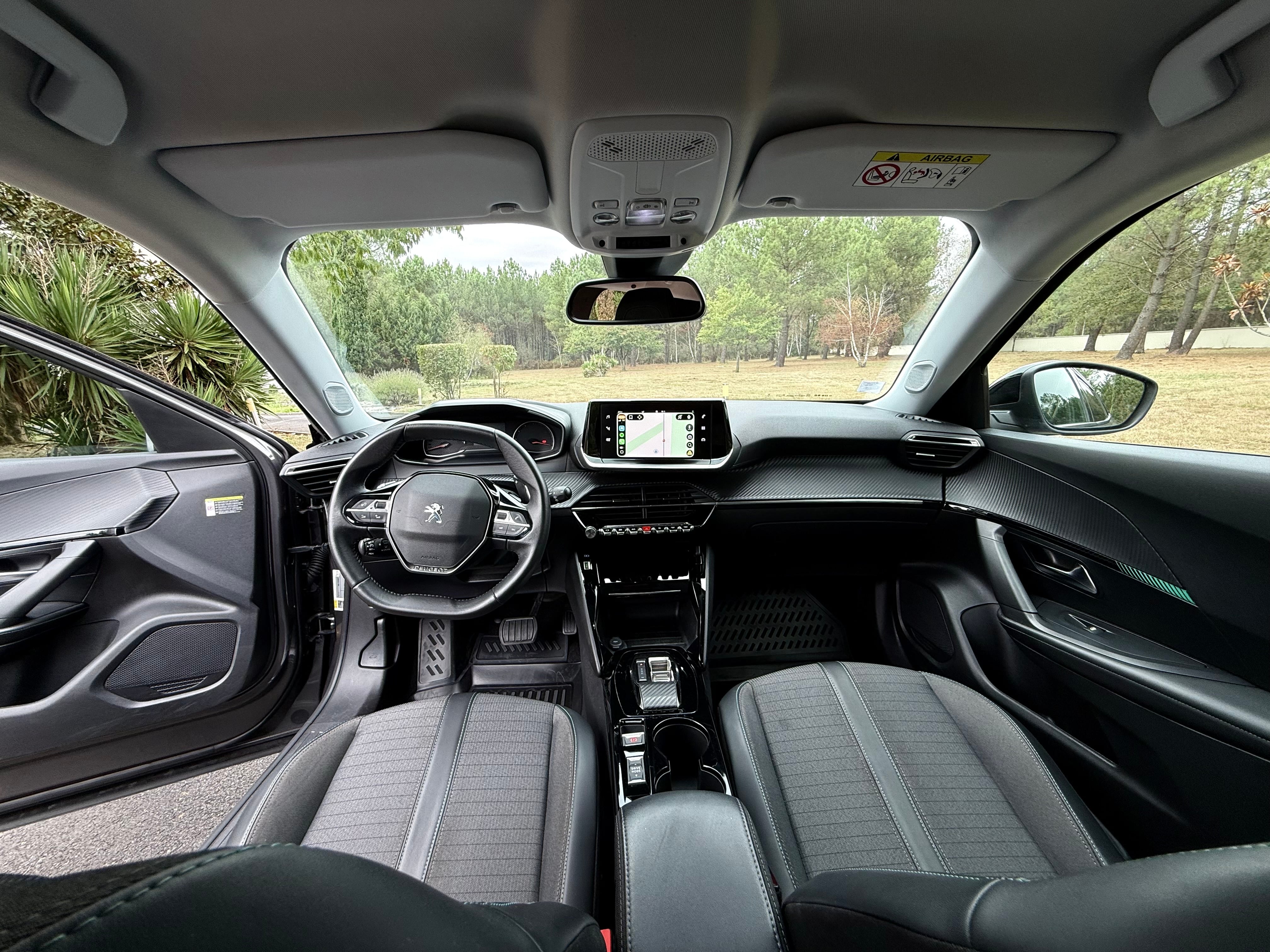 Peugeot 2008 avec Siège bébé