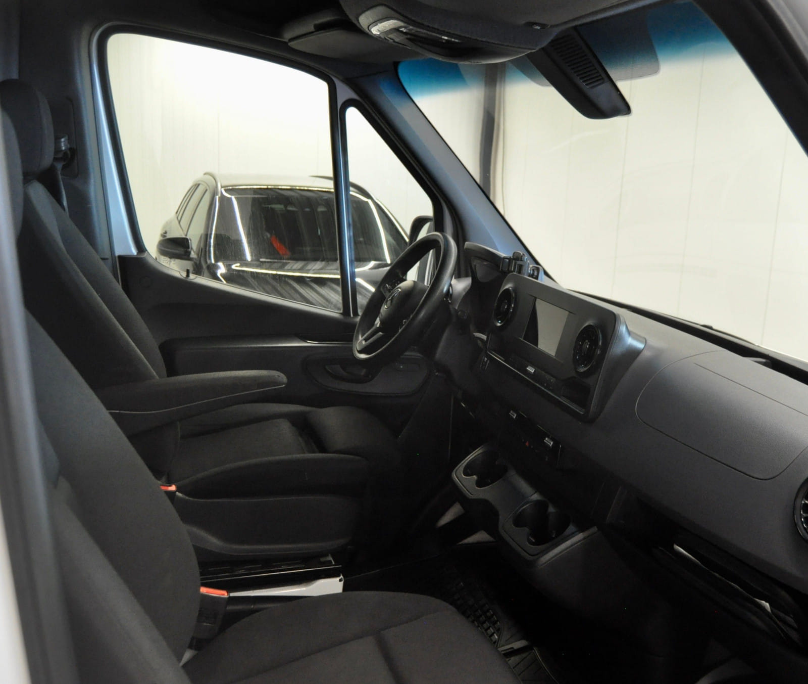 Mercedes-Benz Sprinter med Bluetooth audio