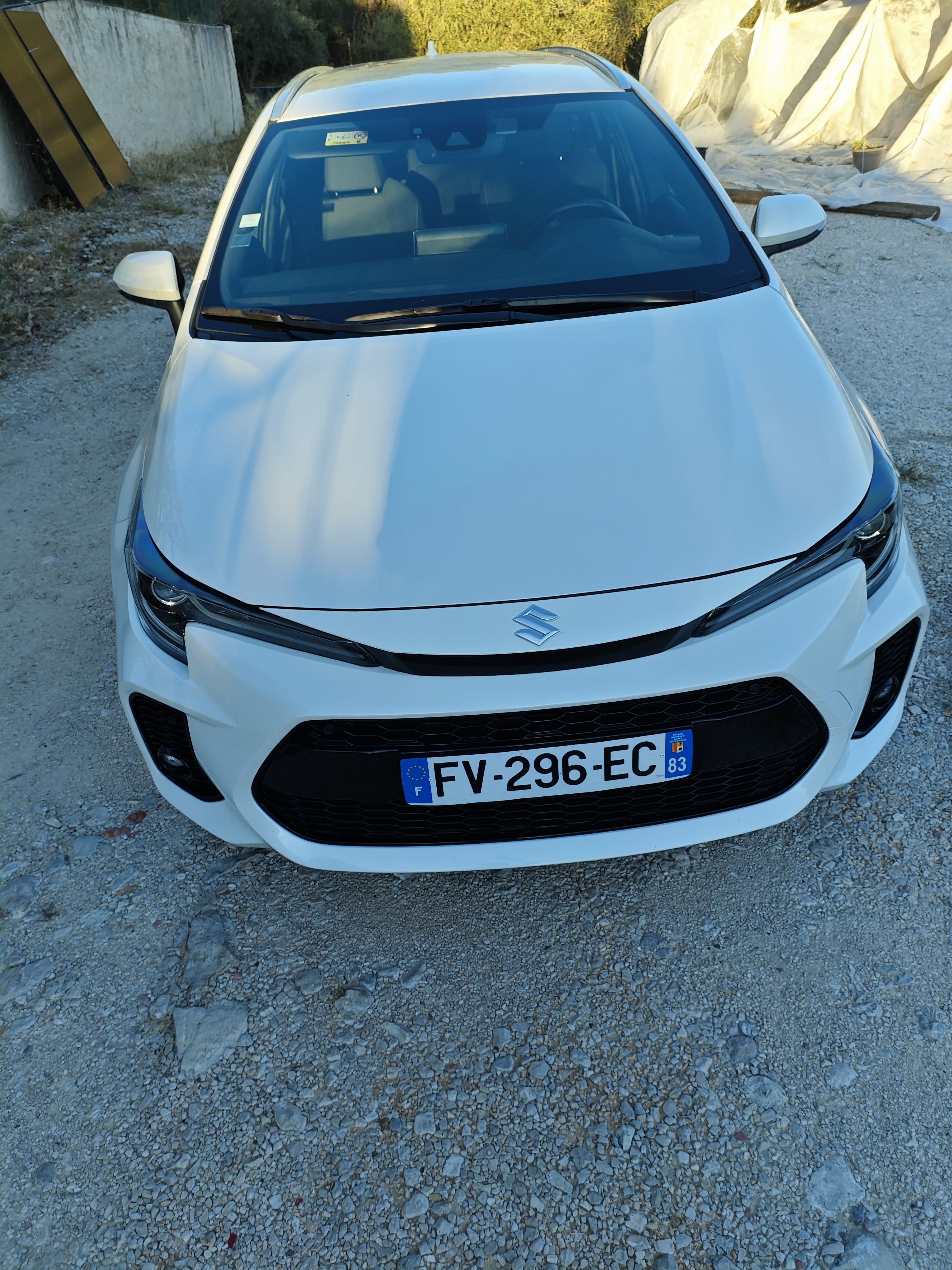 Suzuki Swace avec Climatisation