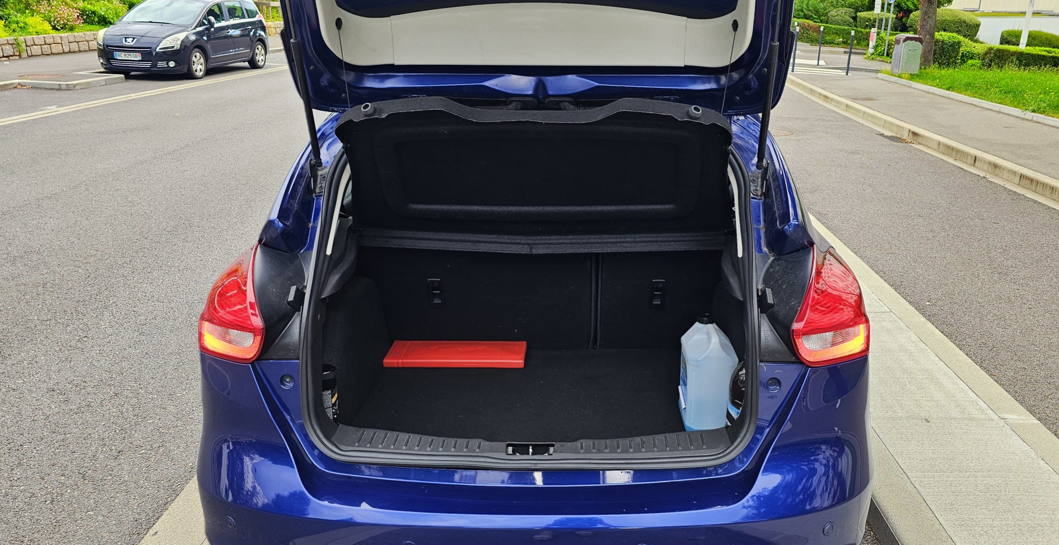Ford Focus Titanium avec Audio Bluetooth