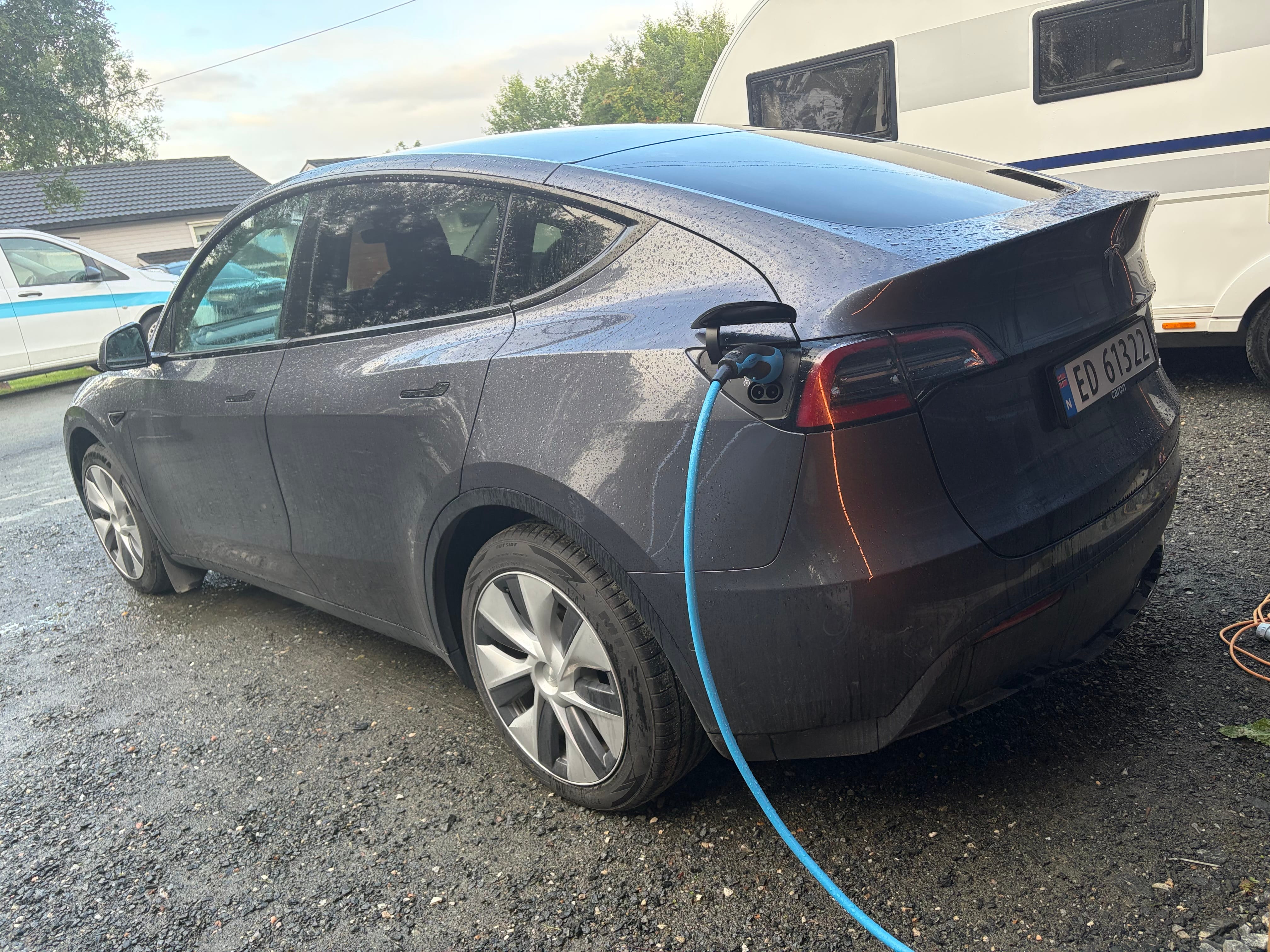 Tesla Model Y Long Range med Ryggekamera